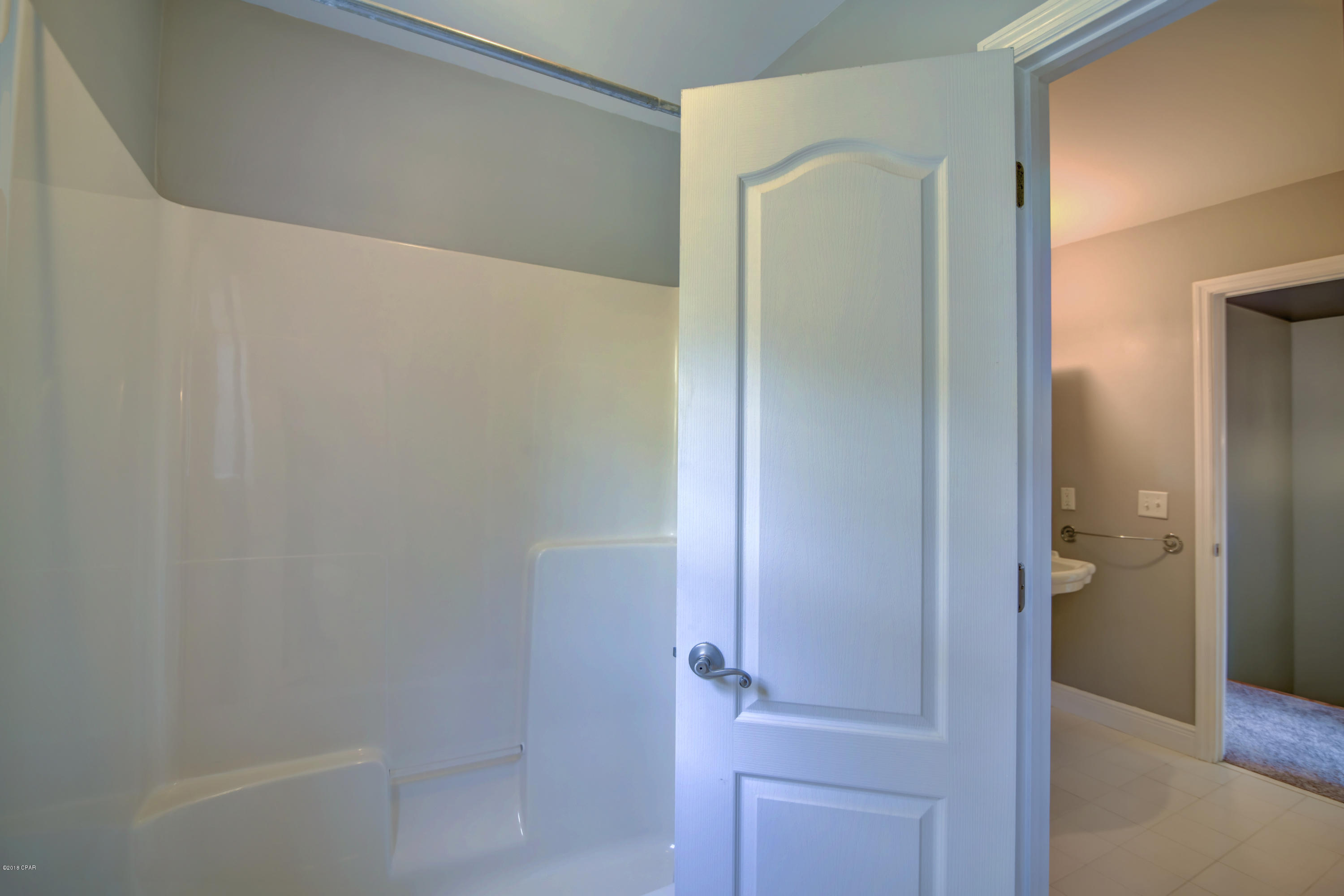 Colony Club - Residential