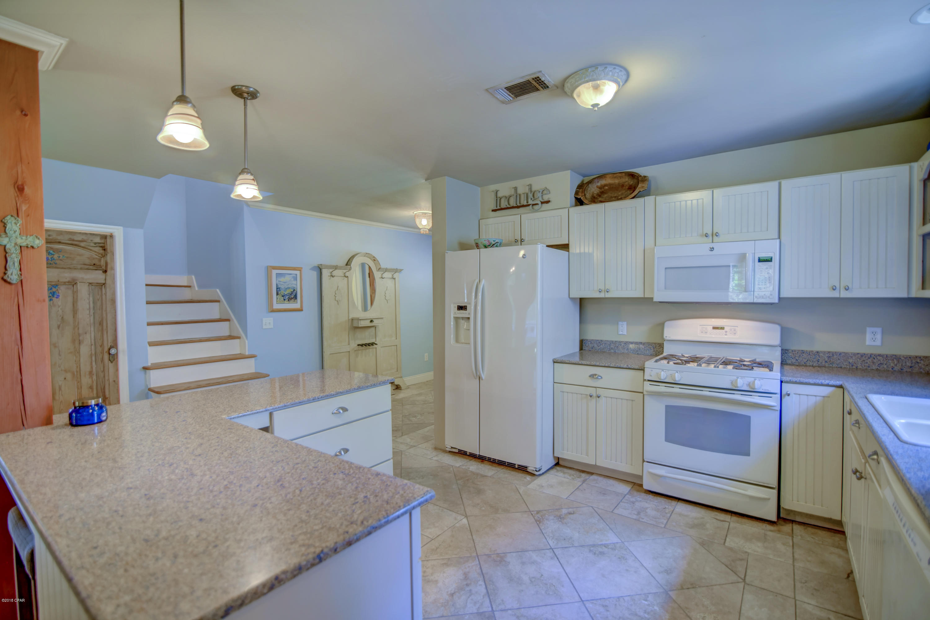 Colony Club - Residential