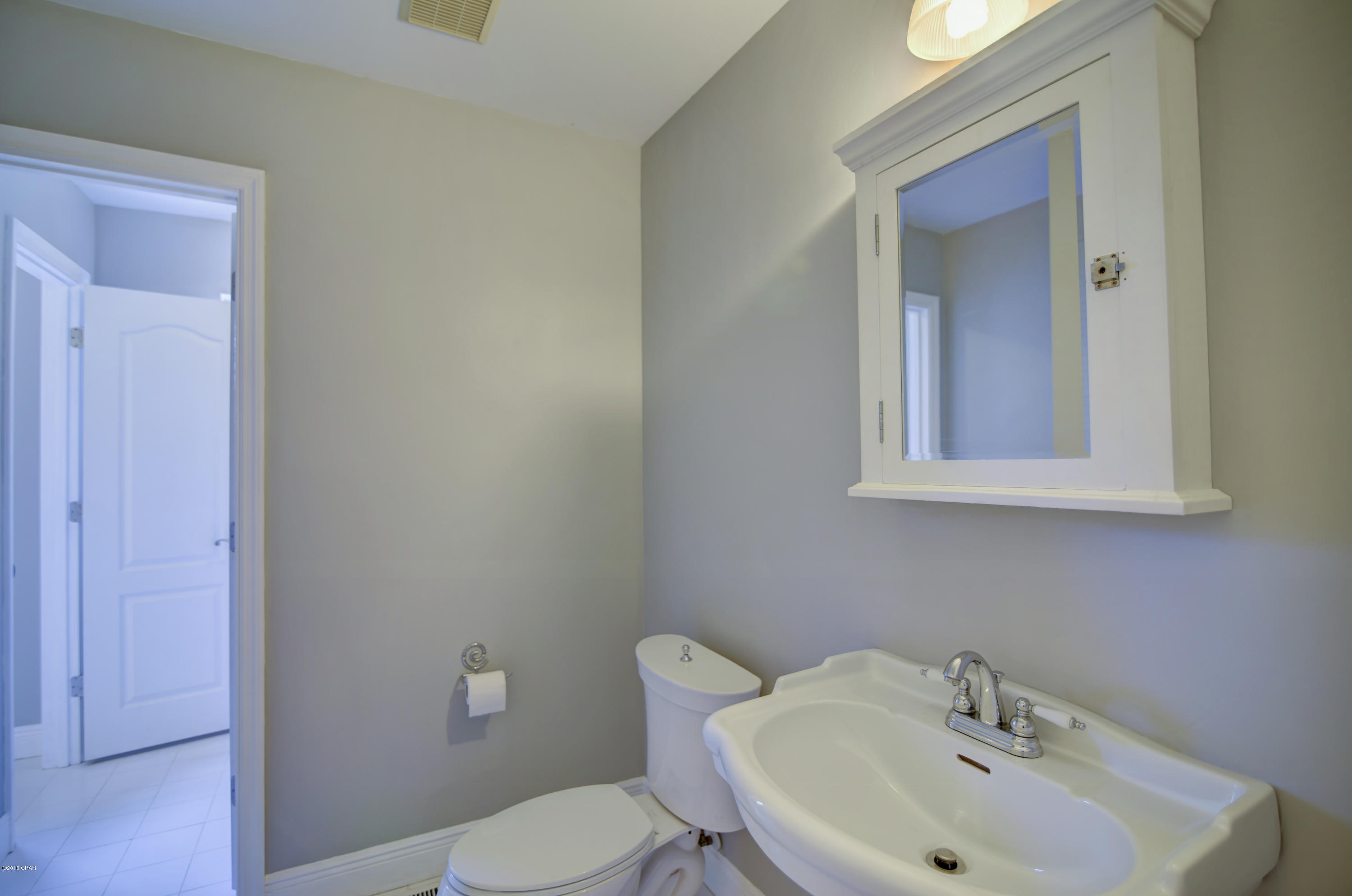 Colony Club - Residential