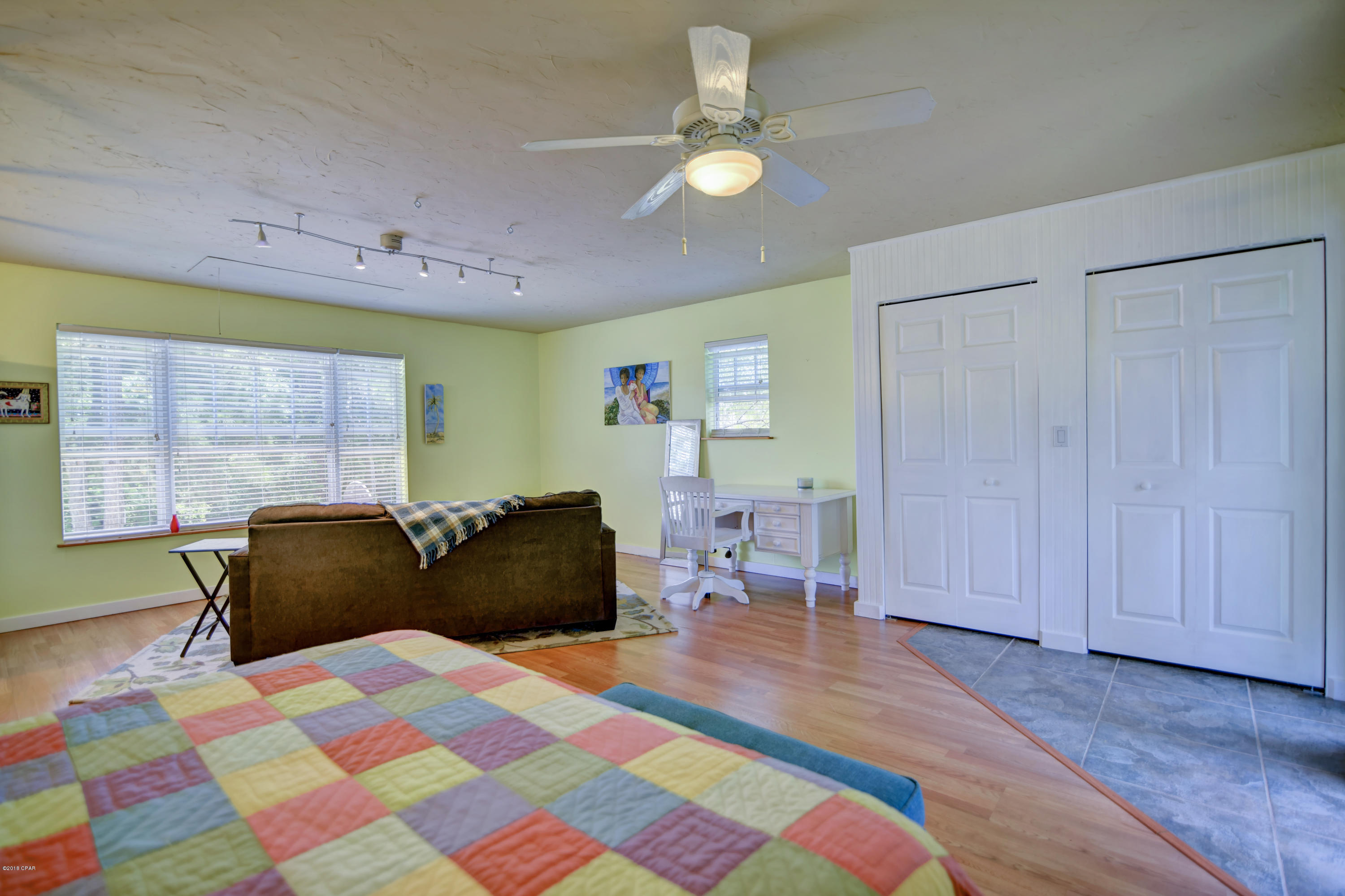 Colony Club - Residential