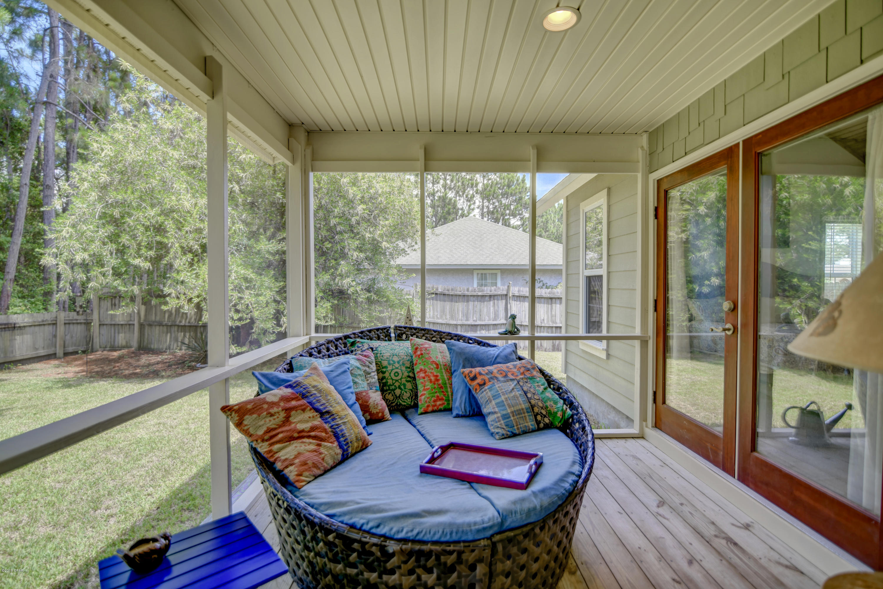 Colony Club - Residential