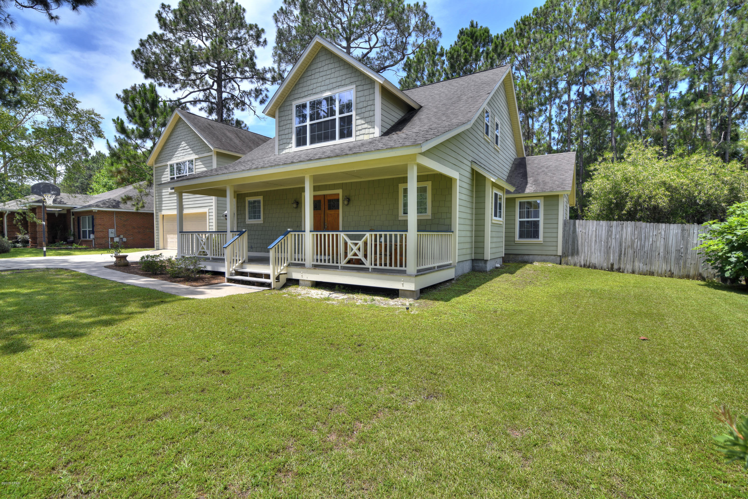 Colony Club - Residential