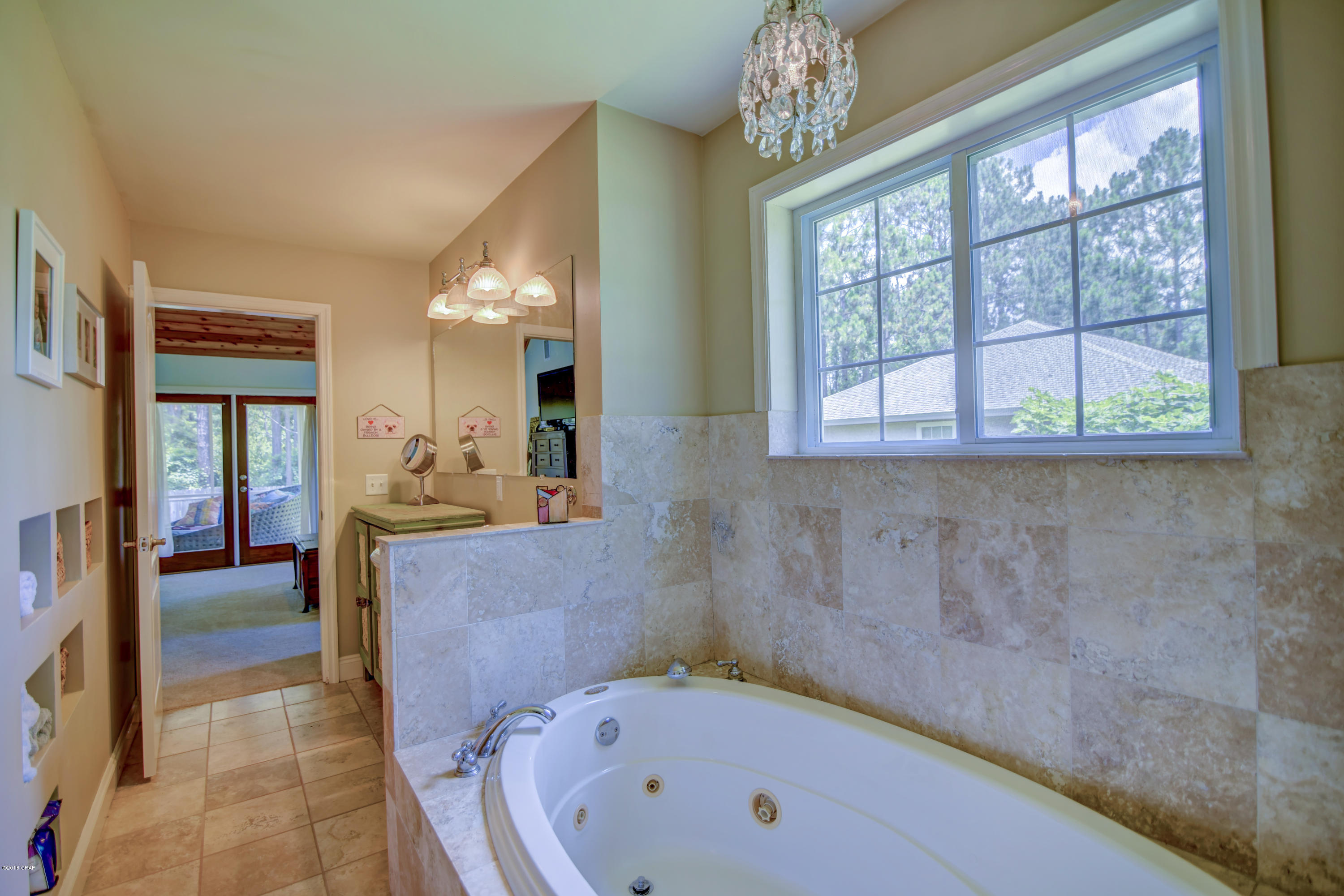 Colony Club - Residential