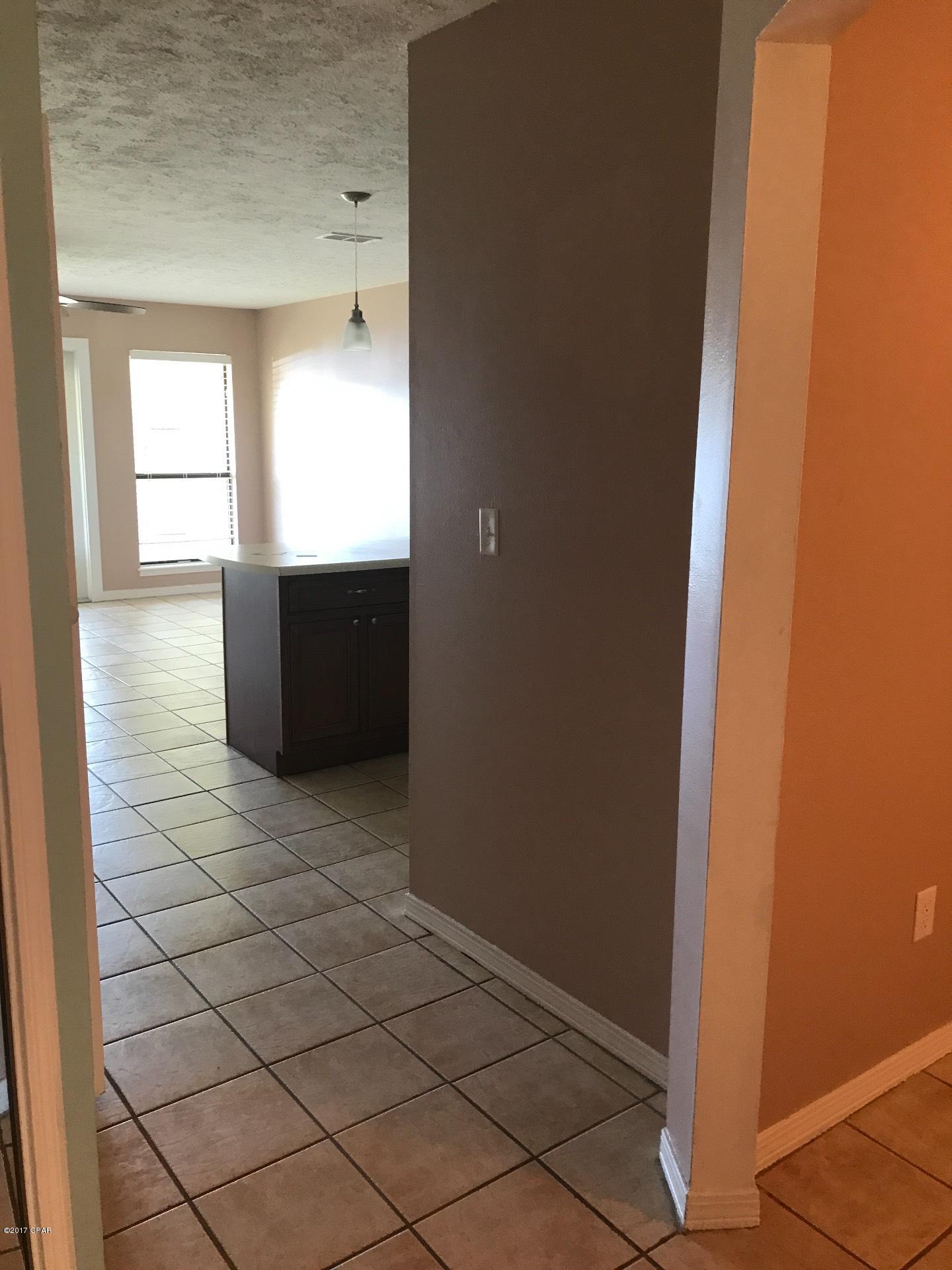 Blue Lagoon - Residential Lease