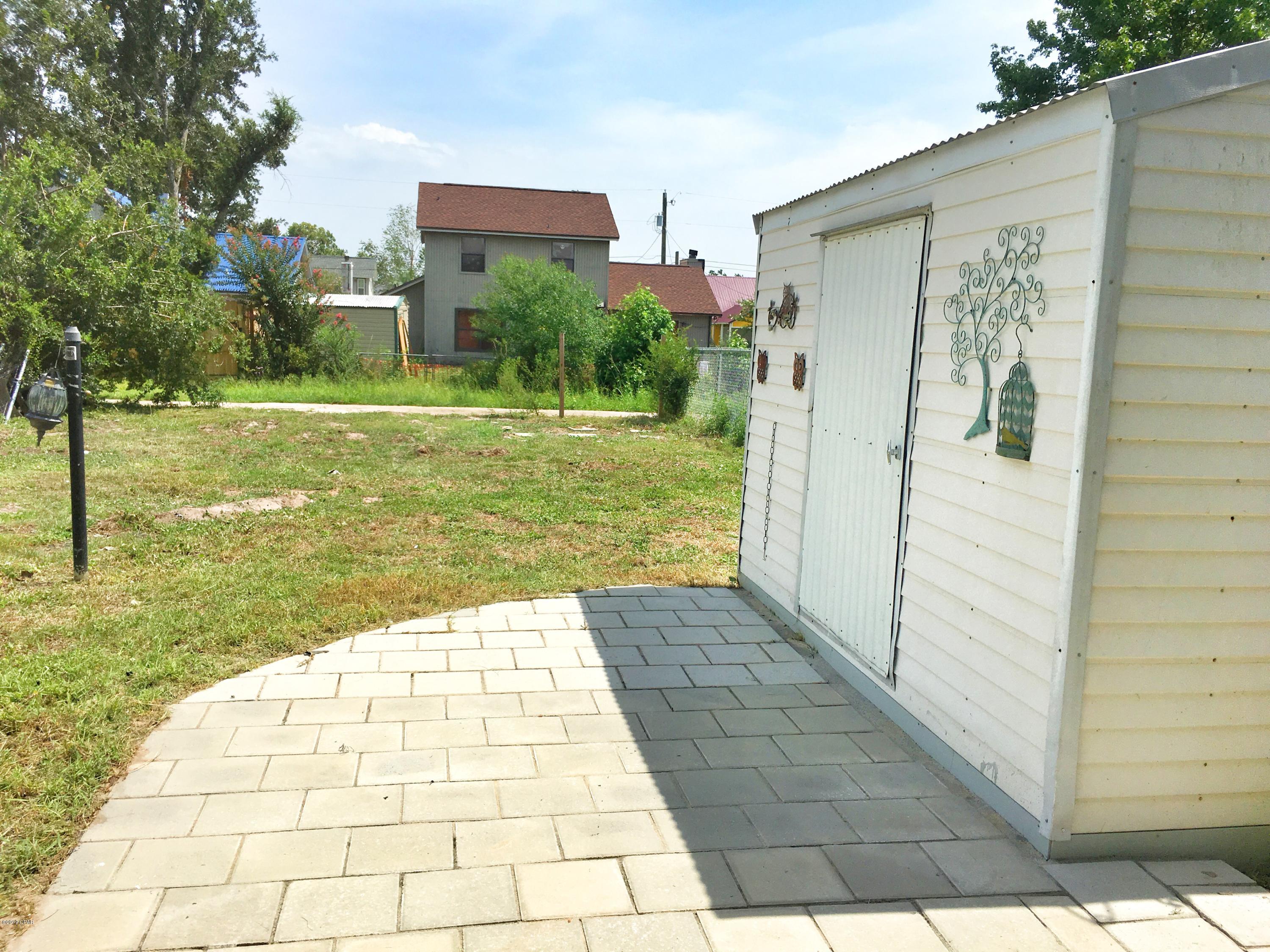 Belaire Estates U-6 - Residential