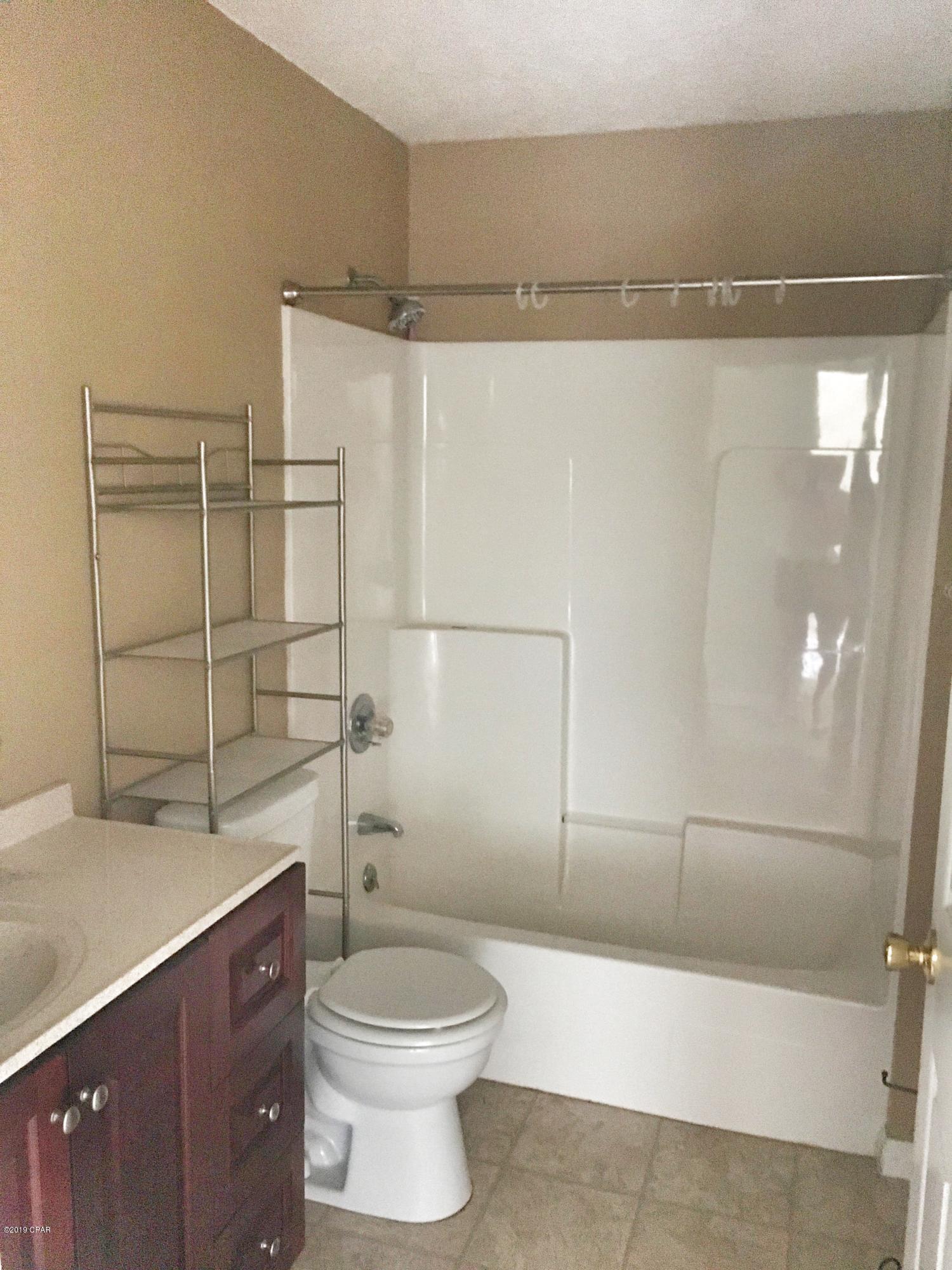 Belaire Estates U-6 - Residential