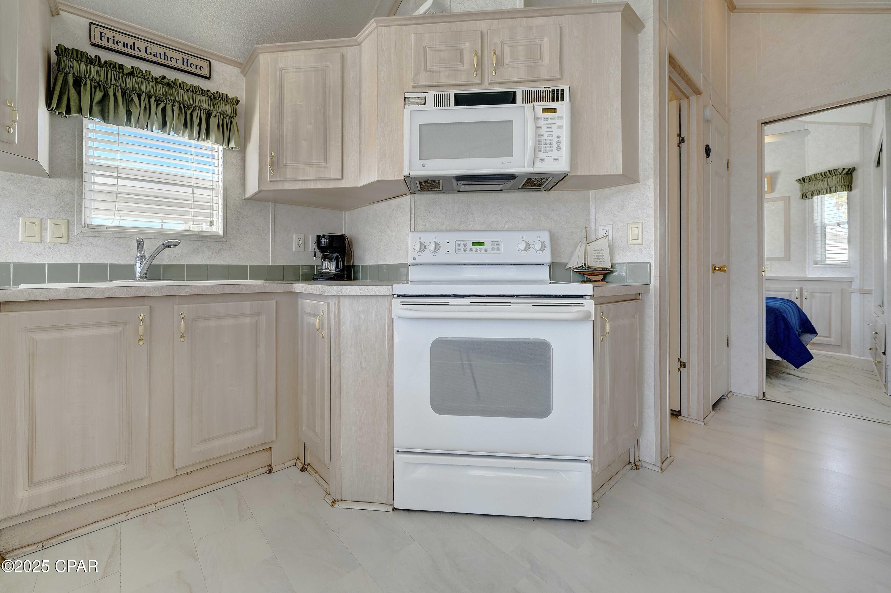 Emerald Pointe Resort - Residential