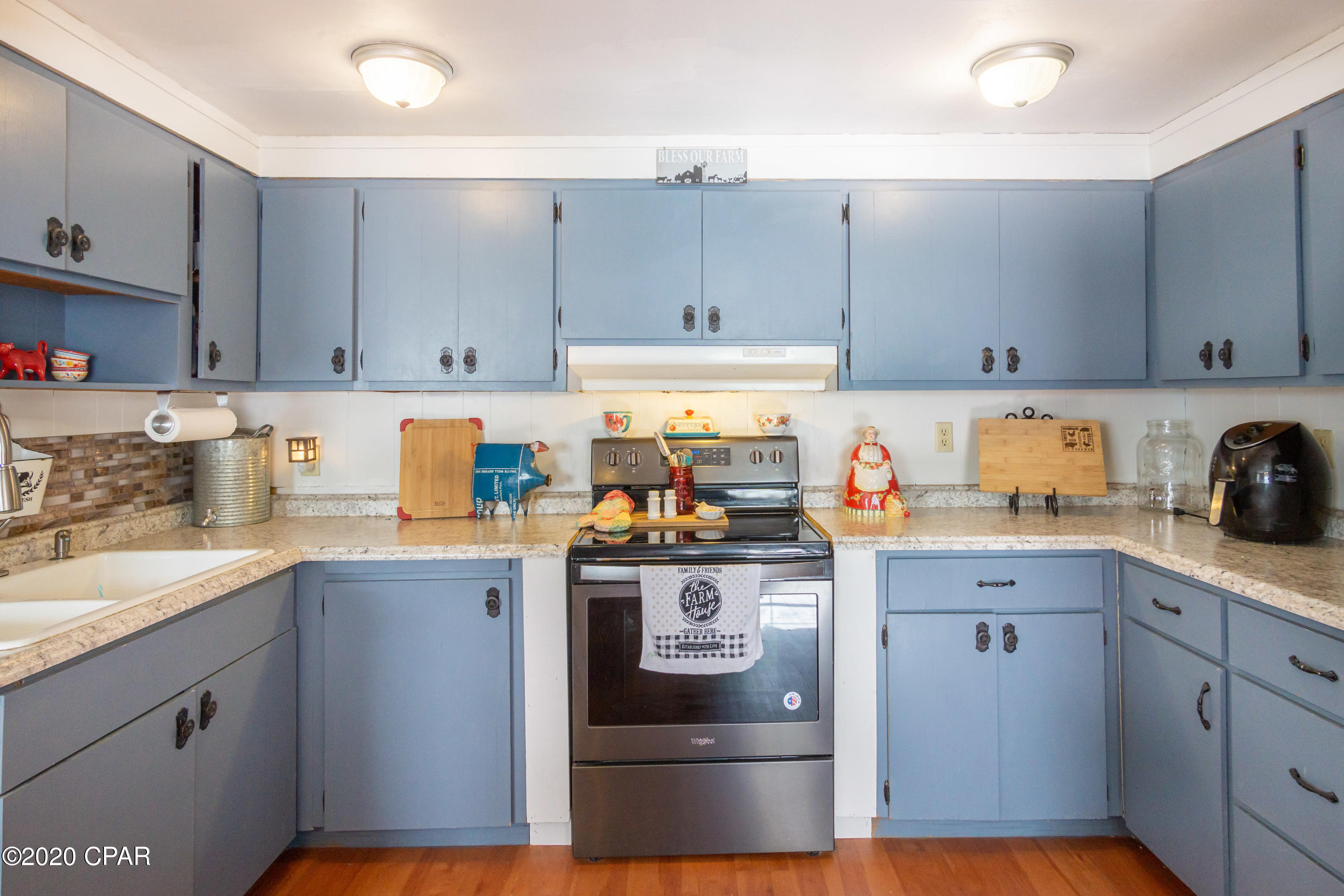 [No Recorded Subdiv] - Residential