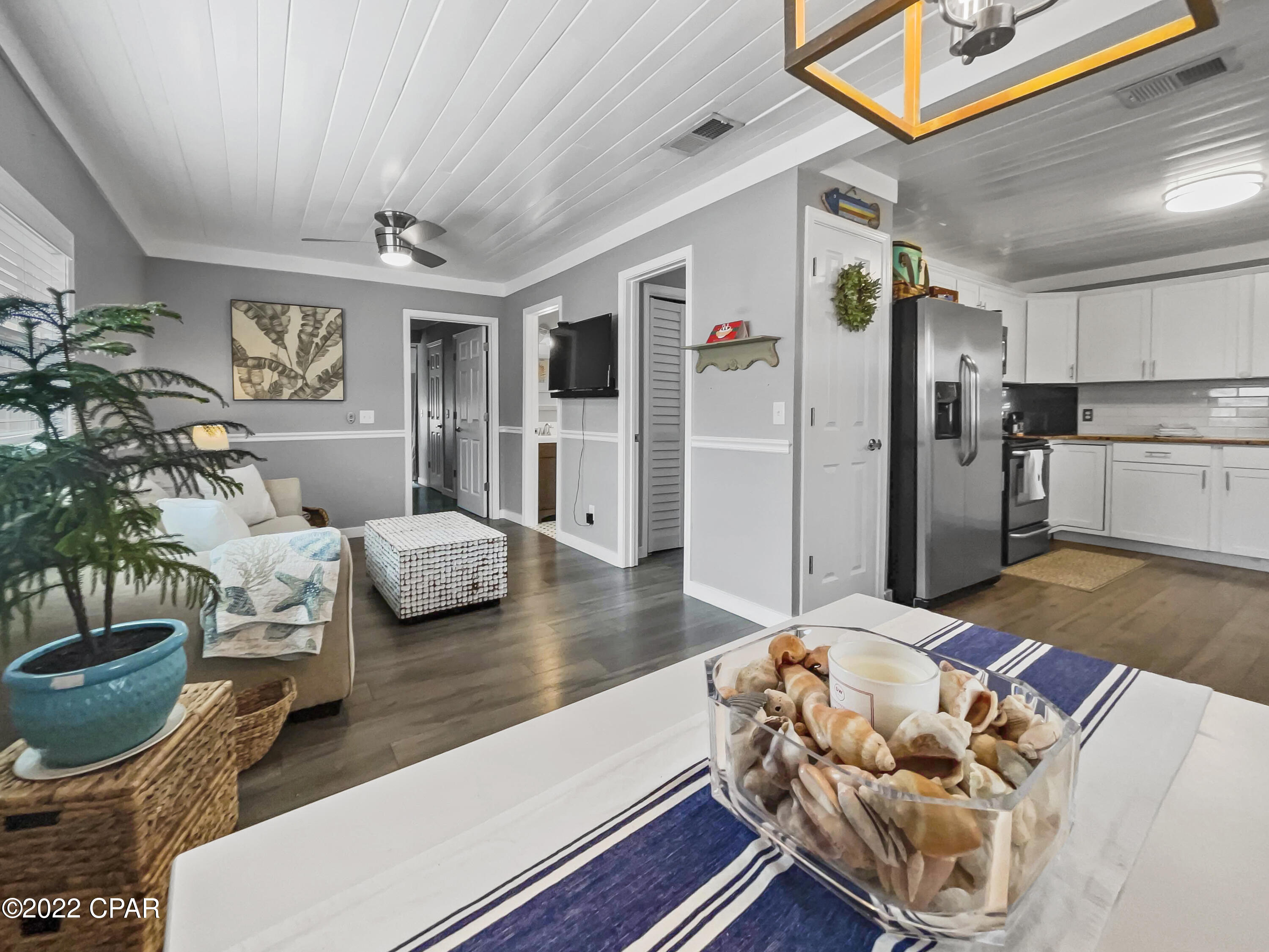 Laguna Beach 8th Add - Residential