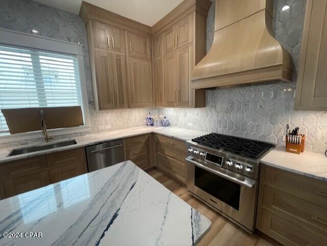 Lullwater Beach - Residential