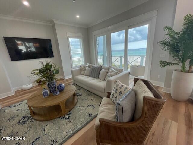 Lullwater Beach - Residential