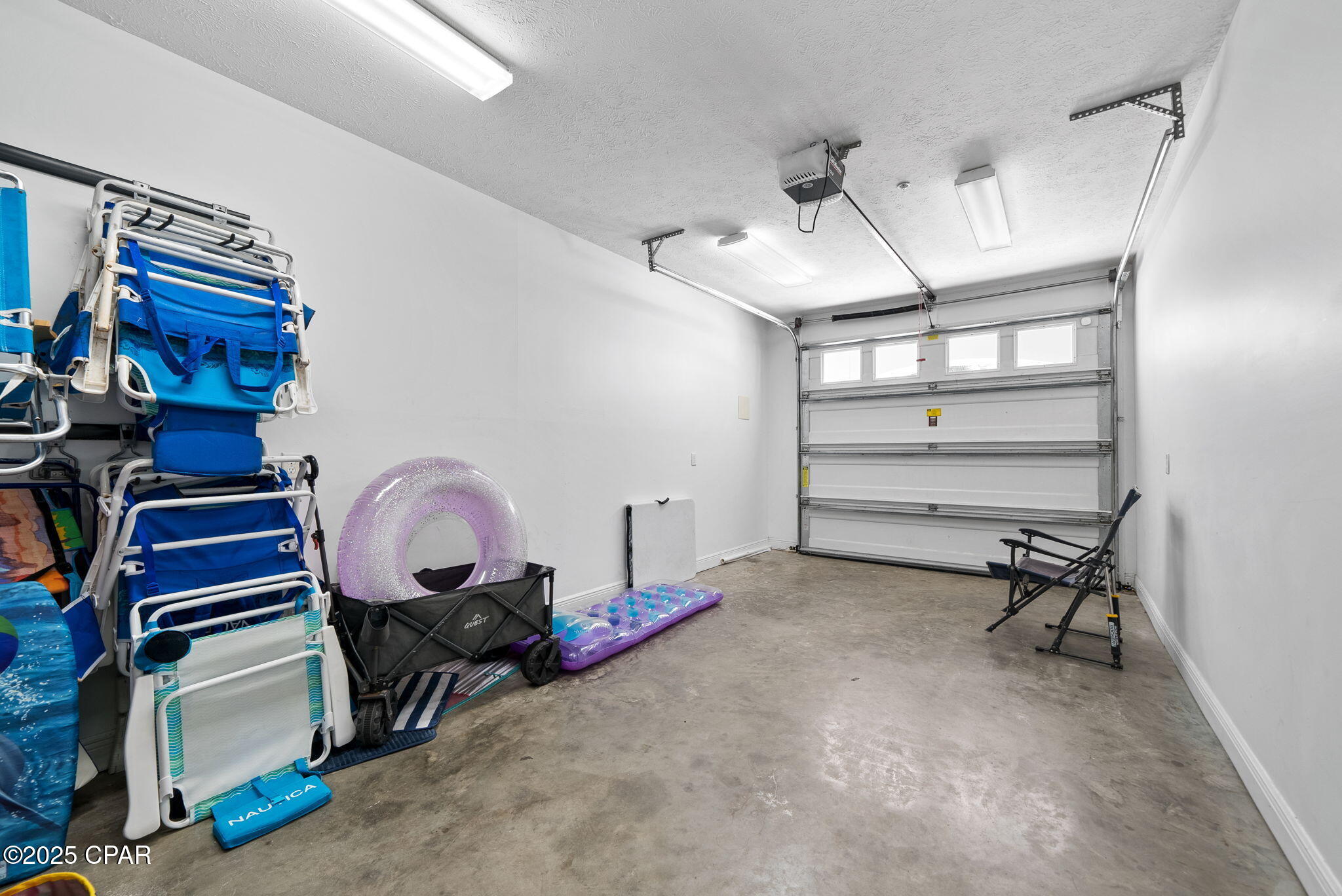 Long Beach 3rd - Residential