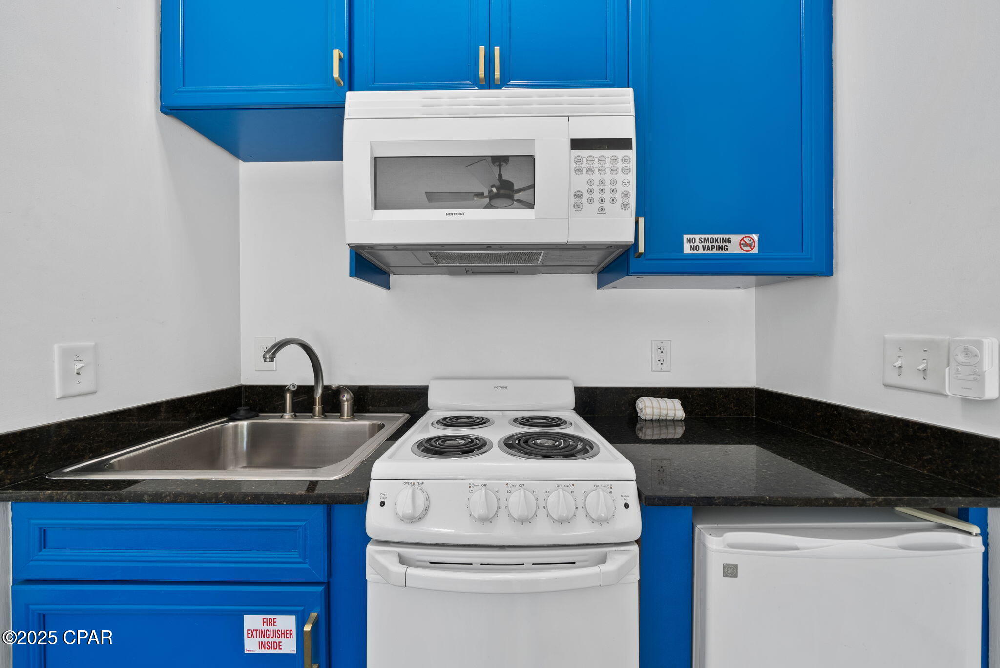 Long Beach 3rd - Residential