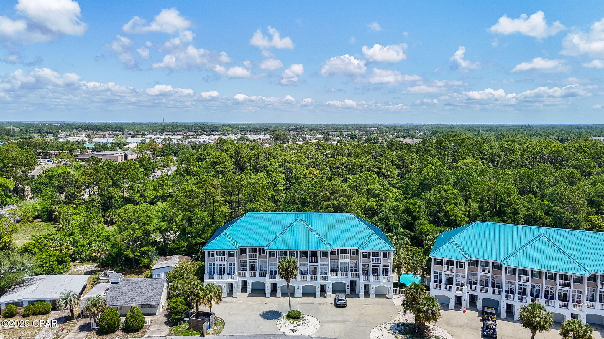 Long Beach 3rd - Residential