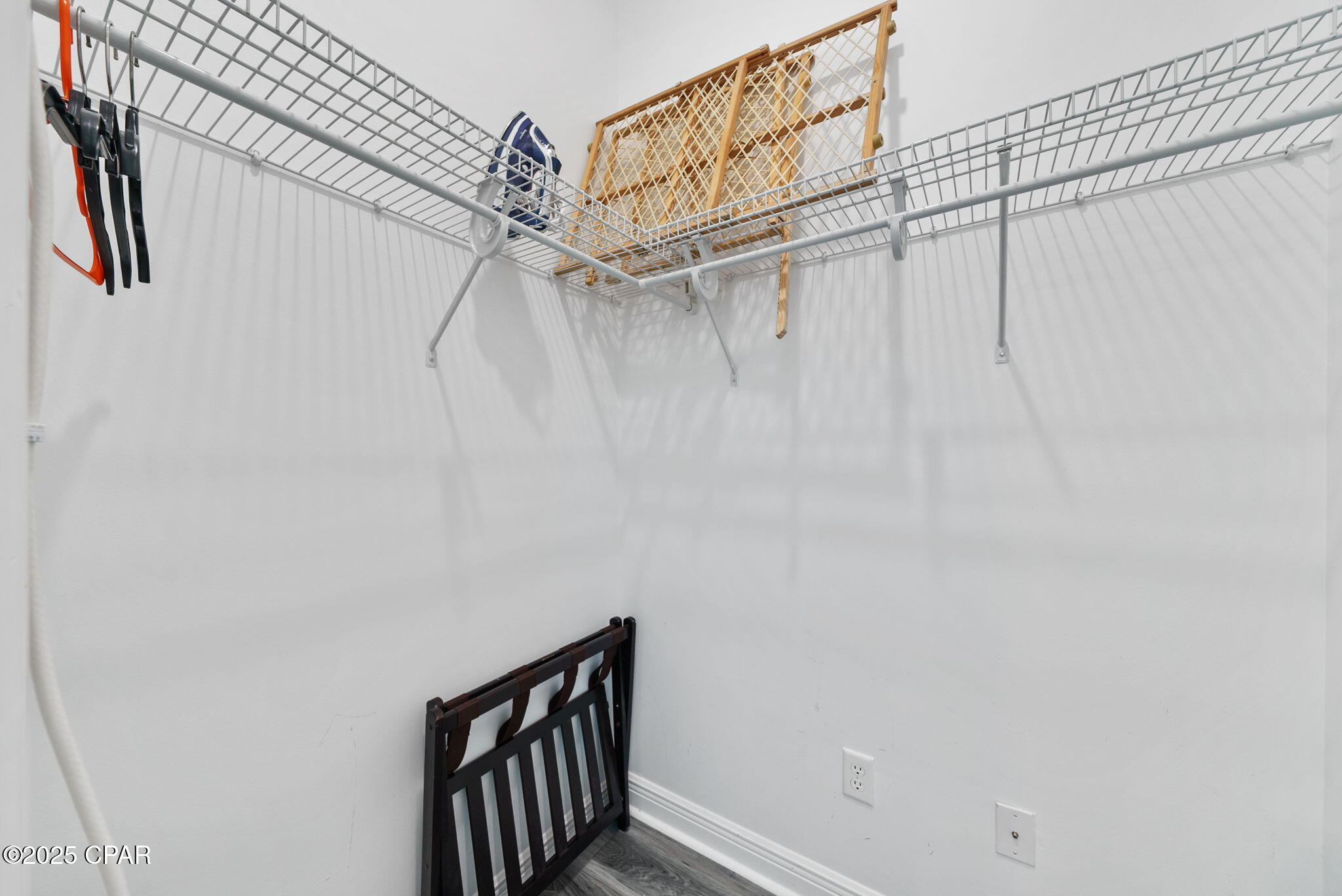 Long Beach 3rd - Residential