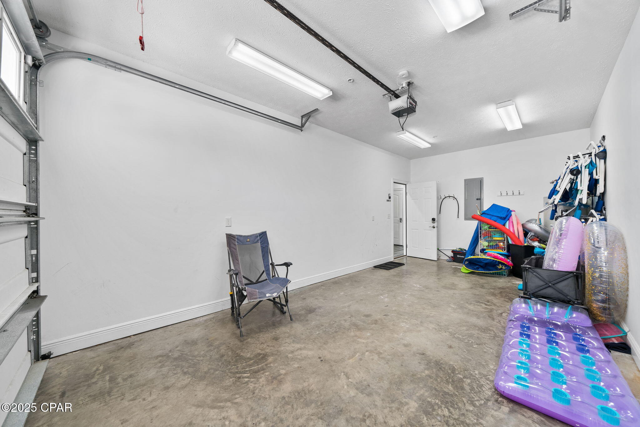 Long Beach 3rd - Residential