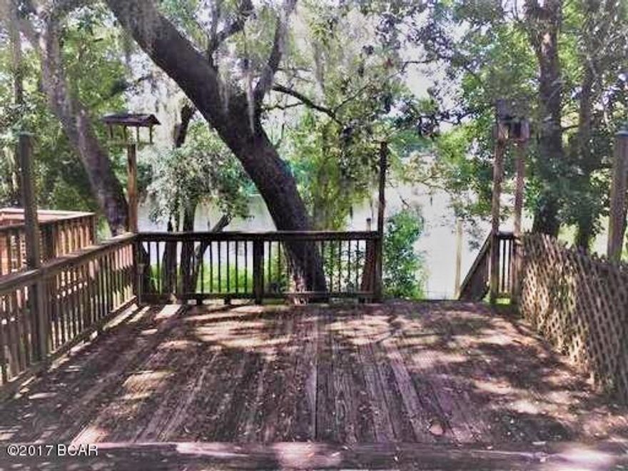 Town home convenient to TAFB, shopping and schools. Master bedroom has amazing views of Martin Lake with balcony access. Large yard & deck are perfect for enjoying the Florida weather.



**HALF OFF DEPOSIT FOR MILITARY**