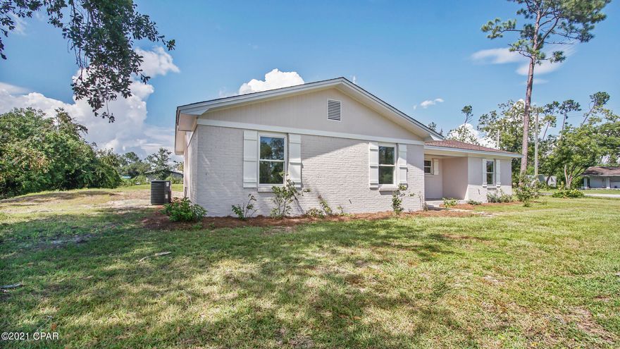 New Price!  Bring an offer!!!



Better than new home on 1/2 acre corner lot.

This home has been renovated and remodeled from the top to the bottom! 



The open concept living, dining and kitchen has lots of  natural light from the new sliders and windows overlooking the backyard.



The new kitchen has  bright white cabinets, new stainless appliances and a spacious walk in pantry. 



The bonus room needs only your imagination!  Man cave, workout area, play area, it's up to you!



The laundry room allows ample space for completing all laundry tasks in one place.



The main bedroom has been reconfigured with a full ensuite bath and walk in closet.



The neutral grey and white colors are  crisp and clean and only needs your imagination to make it your own!!