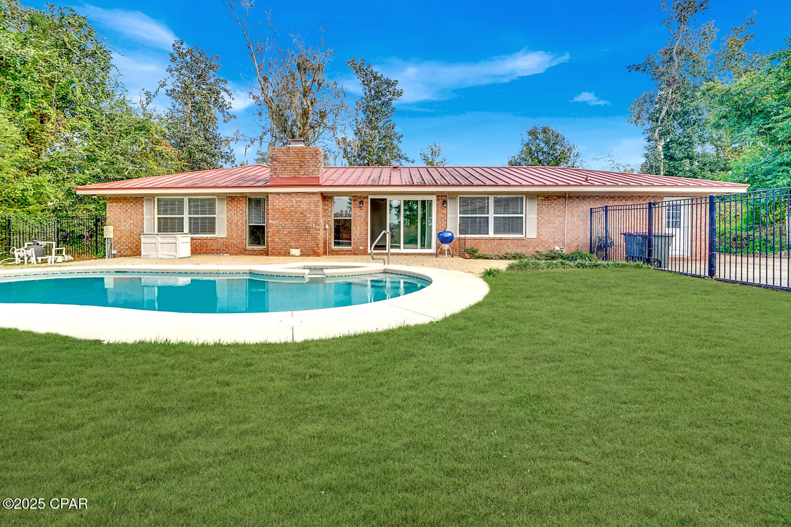 [No Recorded Subdiv] - Residential