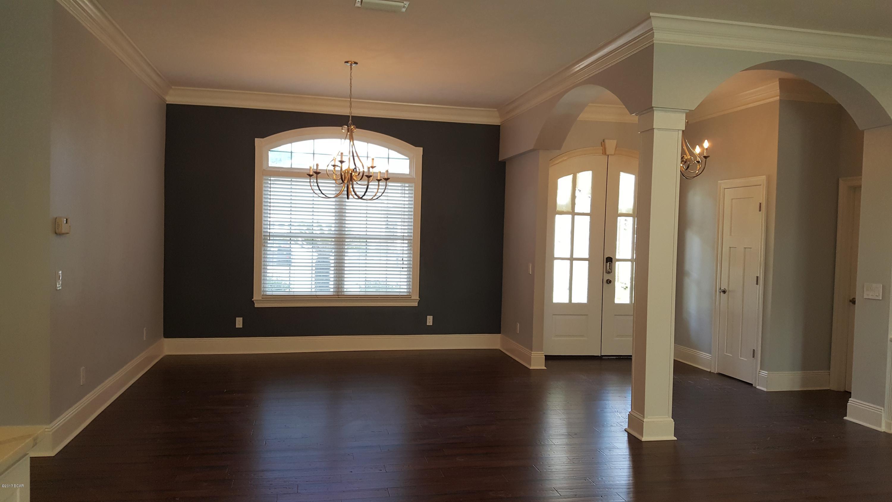 Pelican Bay - Residential