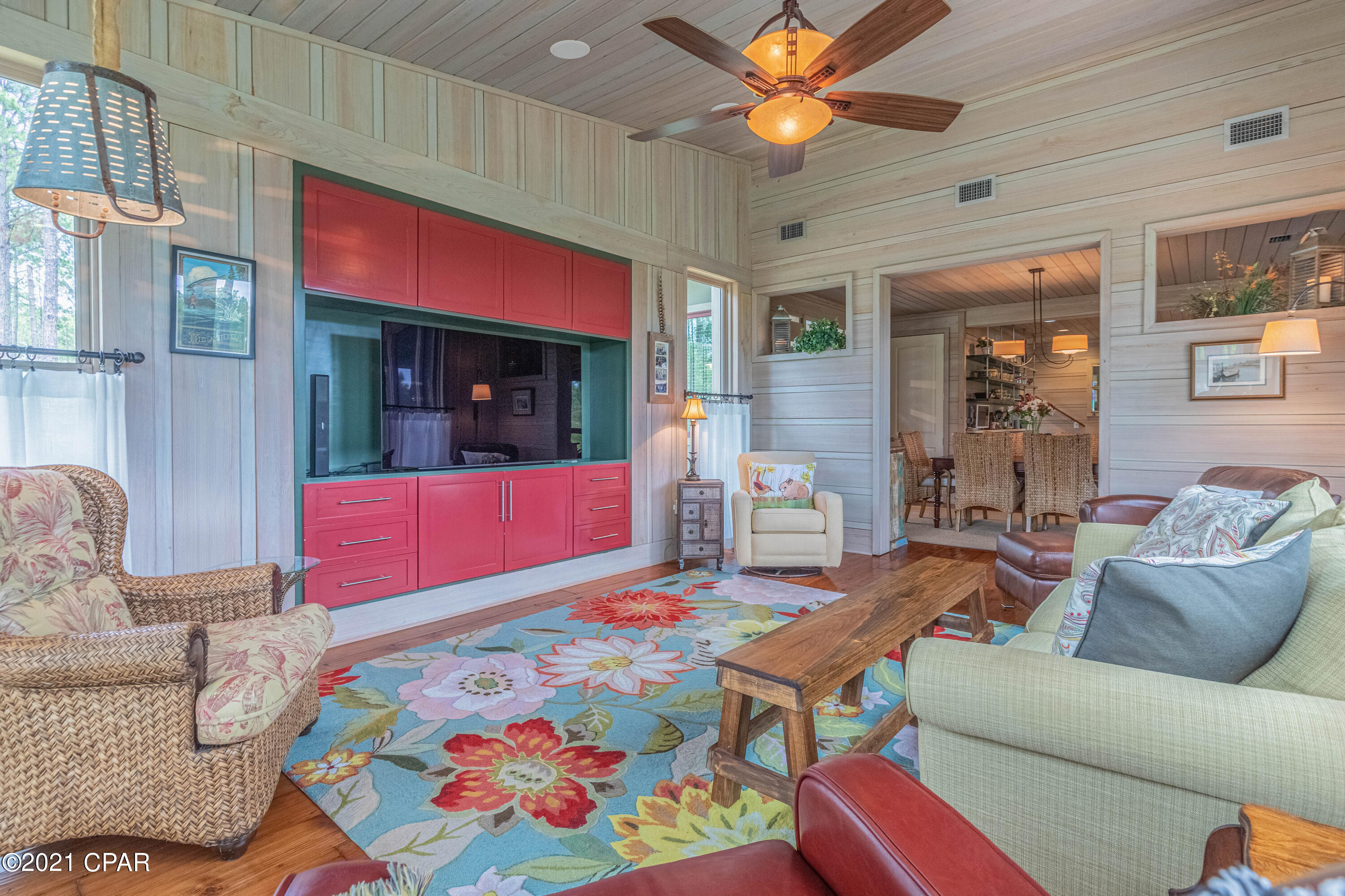 Rivercamps On Crooked Creek - Residential