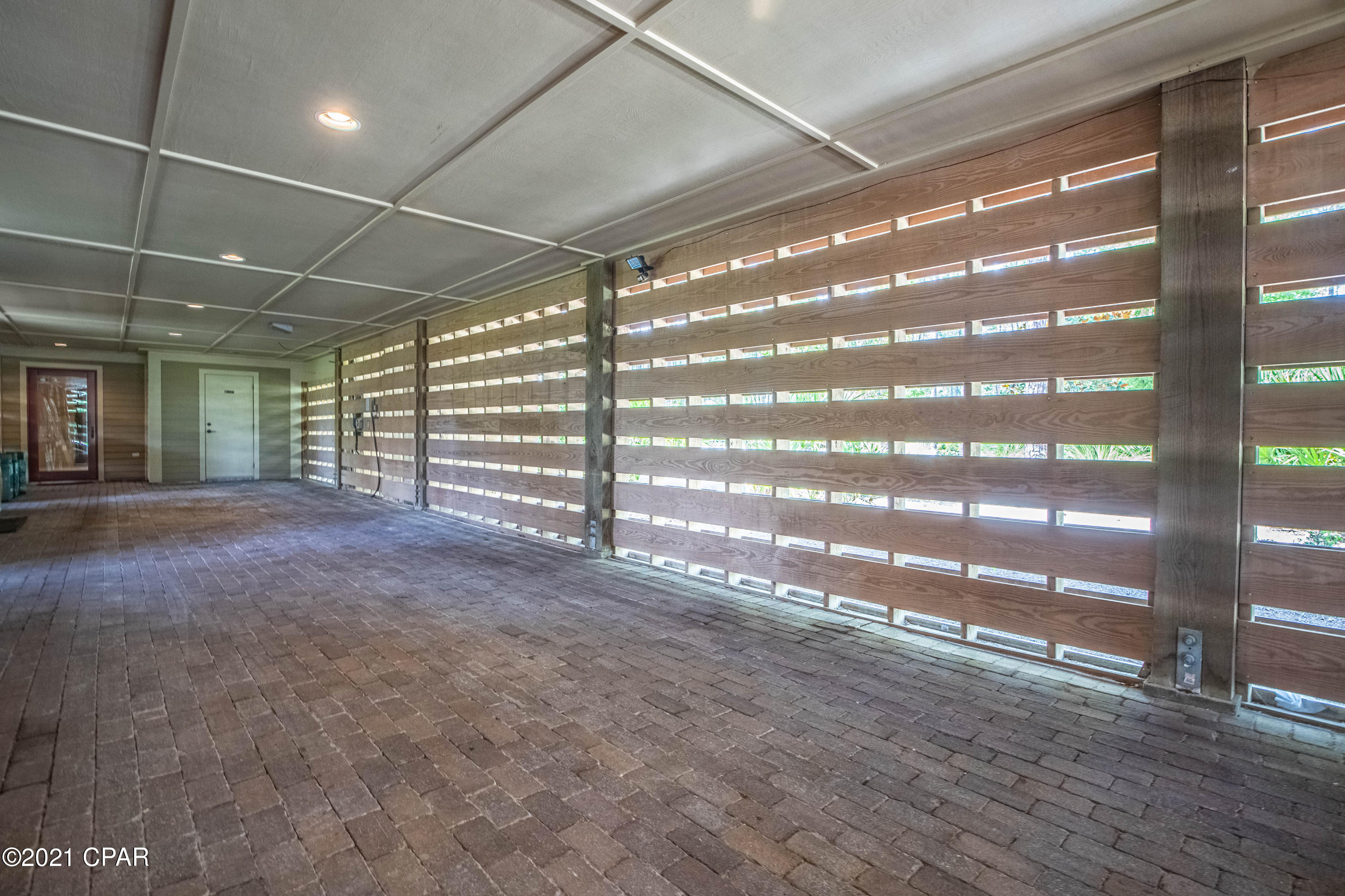 Rivercamps On Crooked Creek - Residential