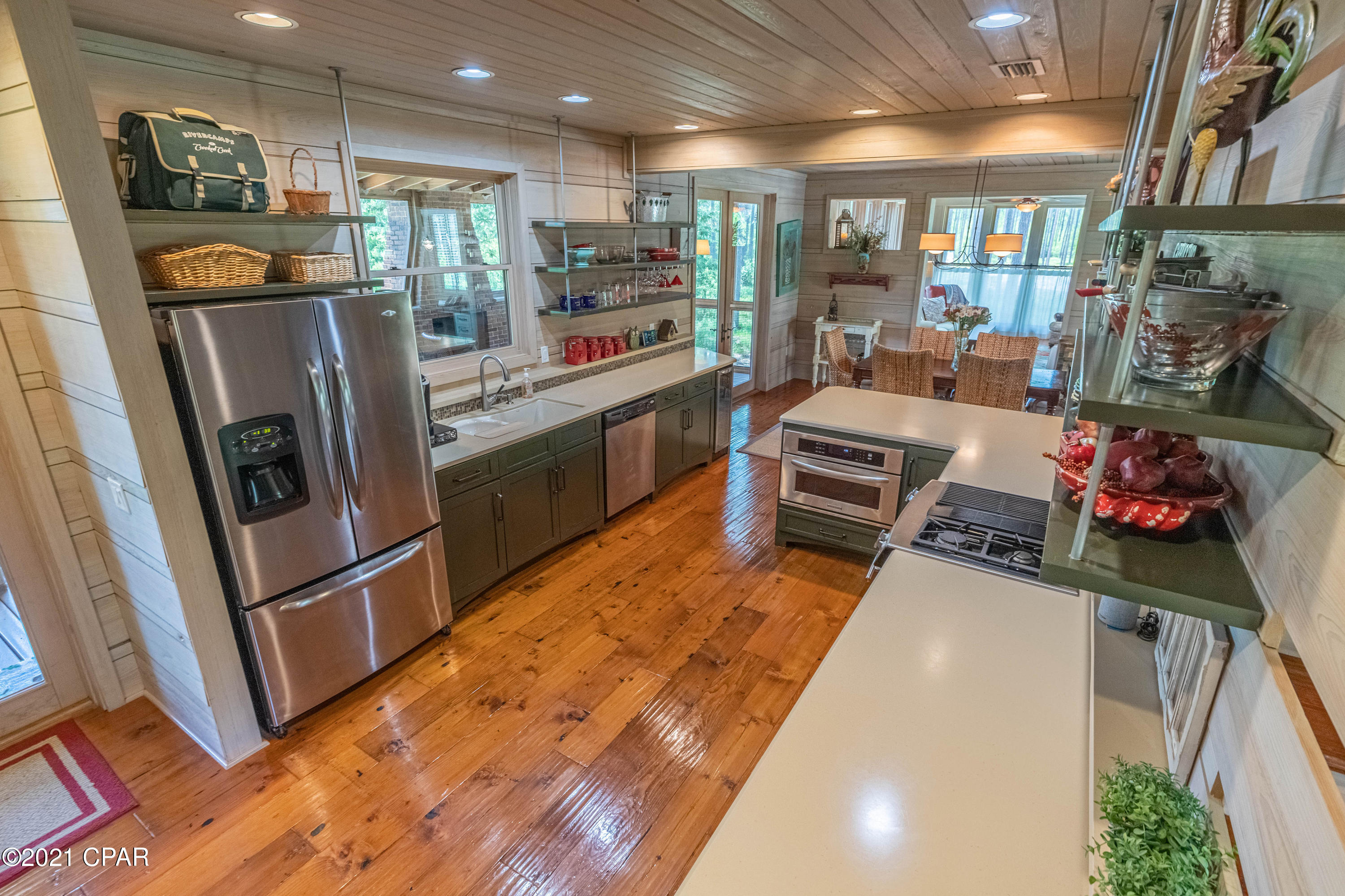 Rivercamps On Crooked Creek - Residential