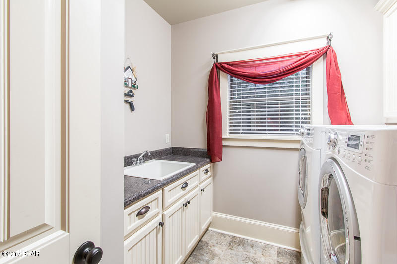 Hawks Landing - Residential