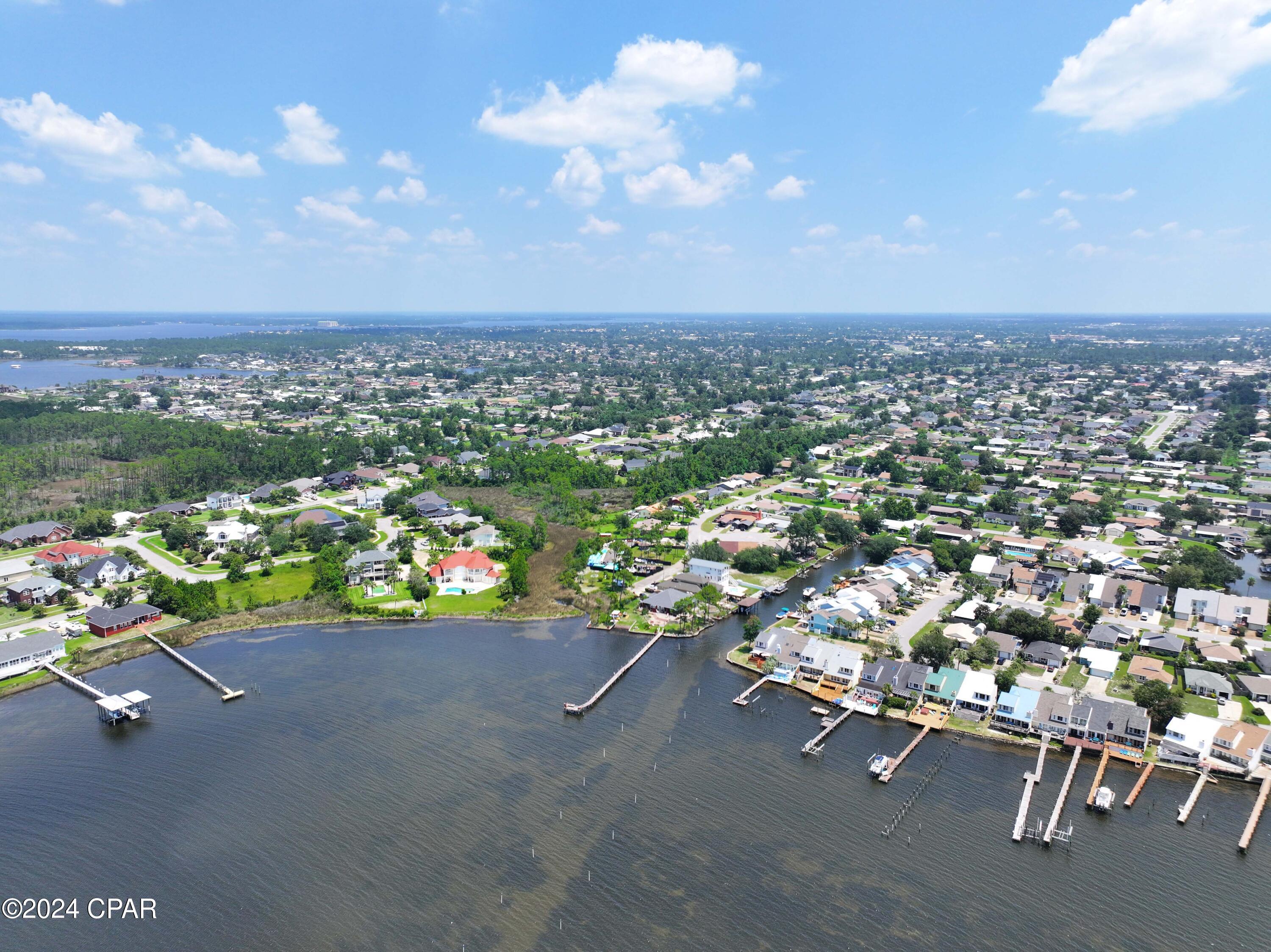 Venetian Villa - Land