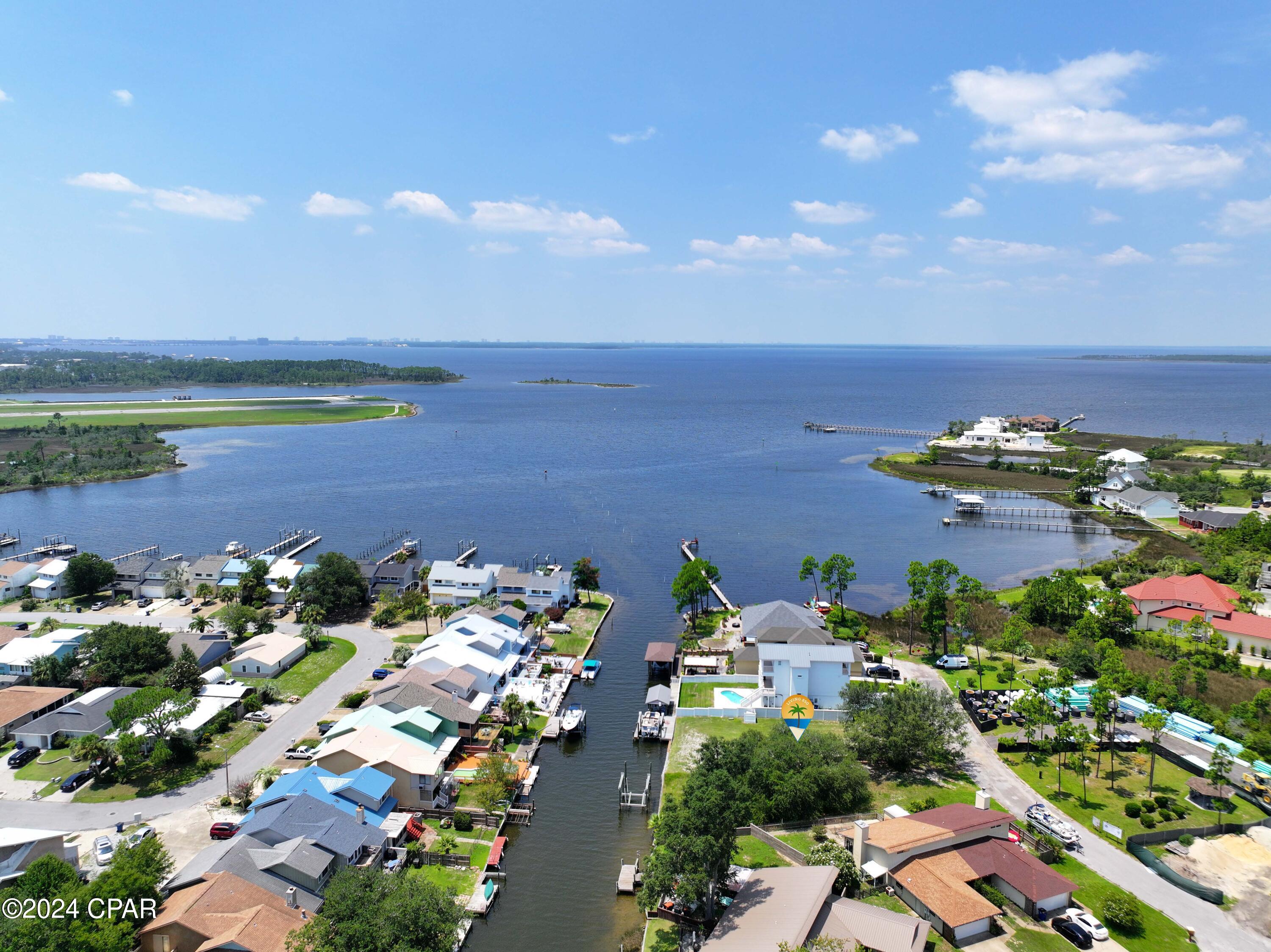 Venetian Villa - Land
