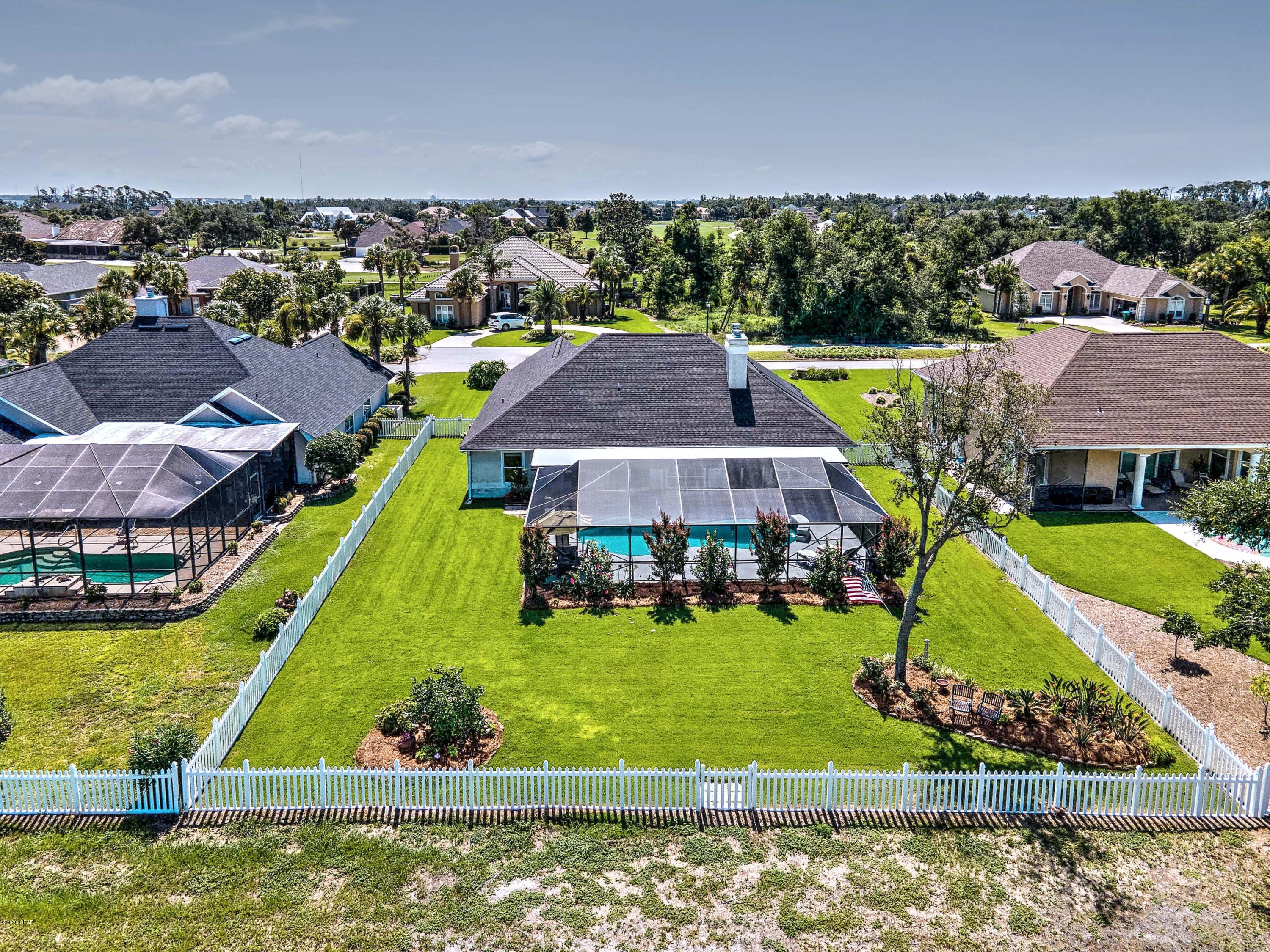 Legend Lakes - Residential