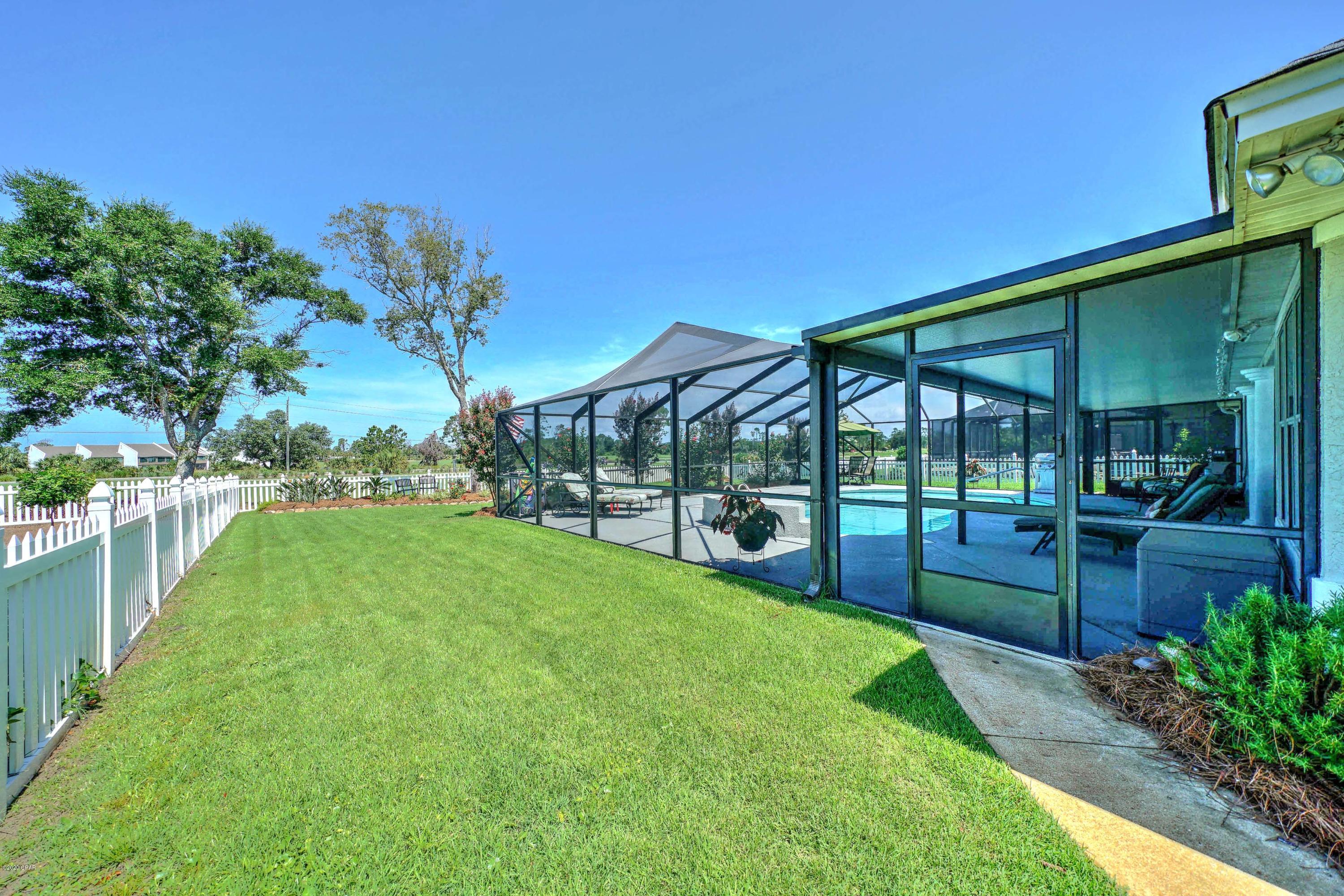 Legend Lakes - Residential