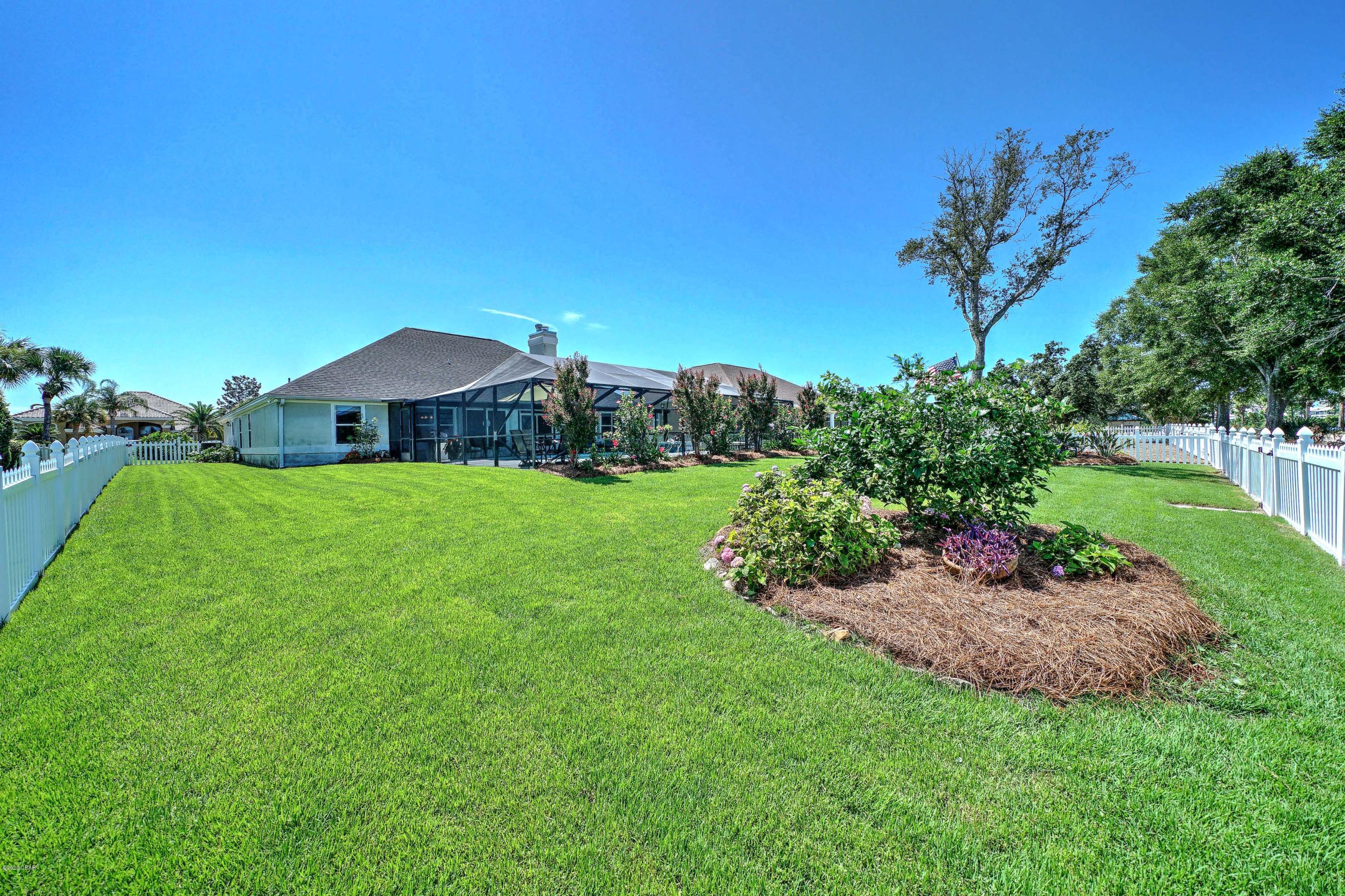 Legend Lakes - Residential