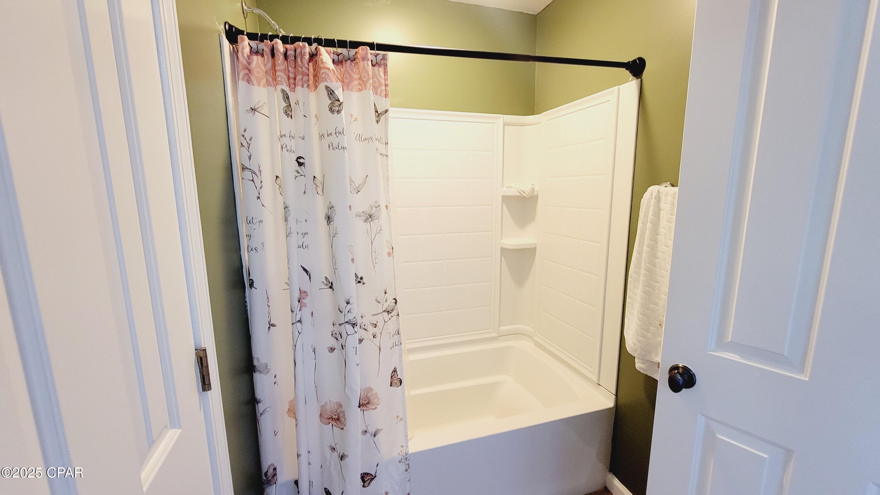 Annabella's Townhomes - Residential Lease