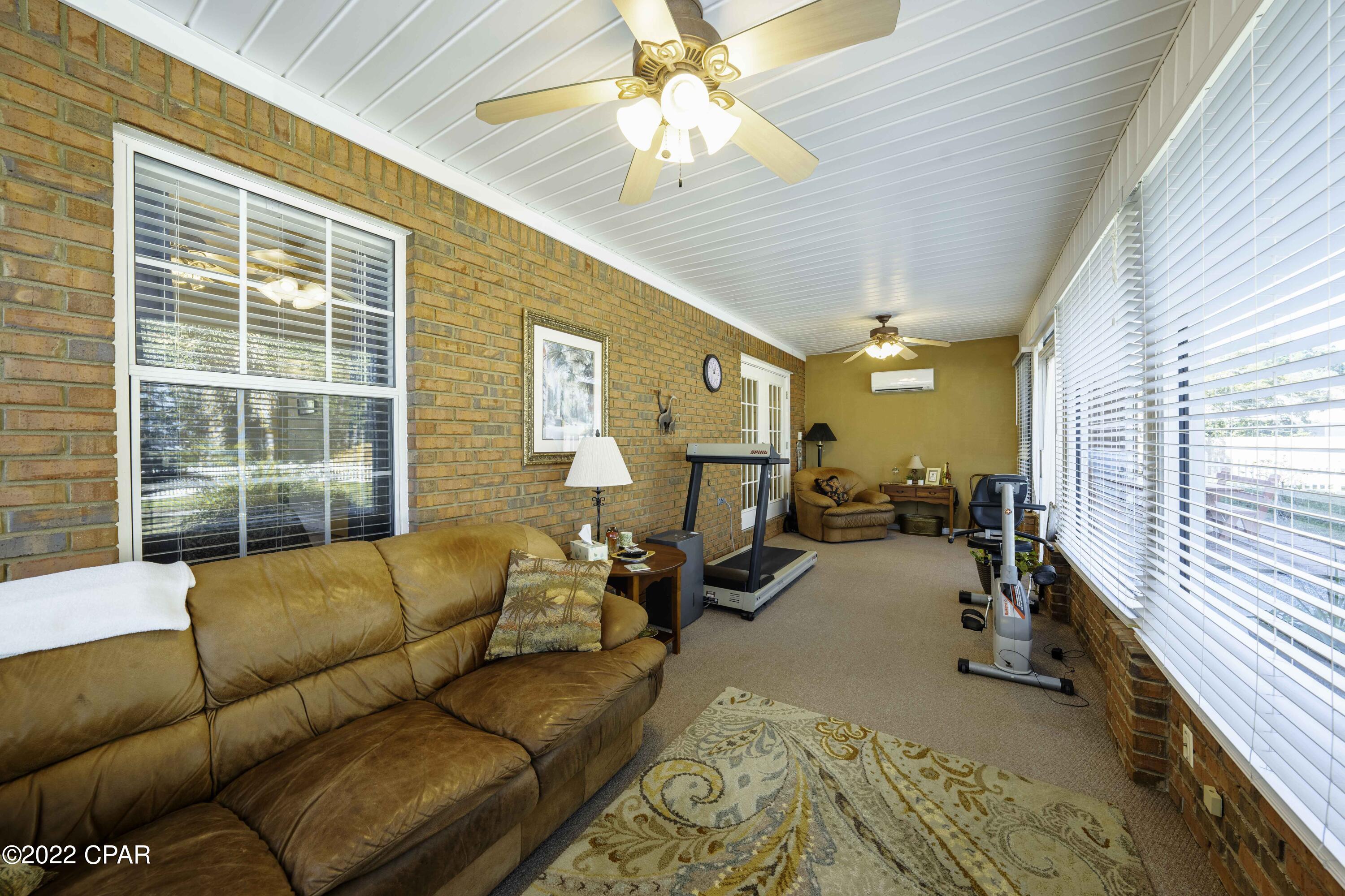 Colony Club - Residential