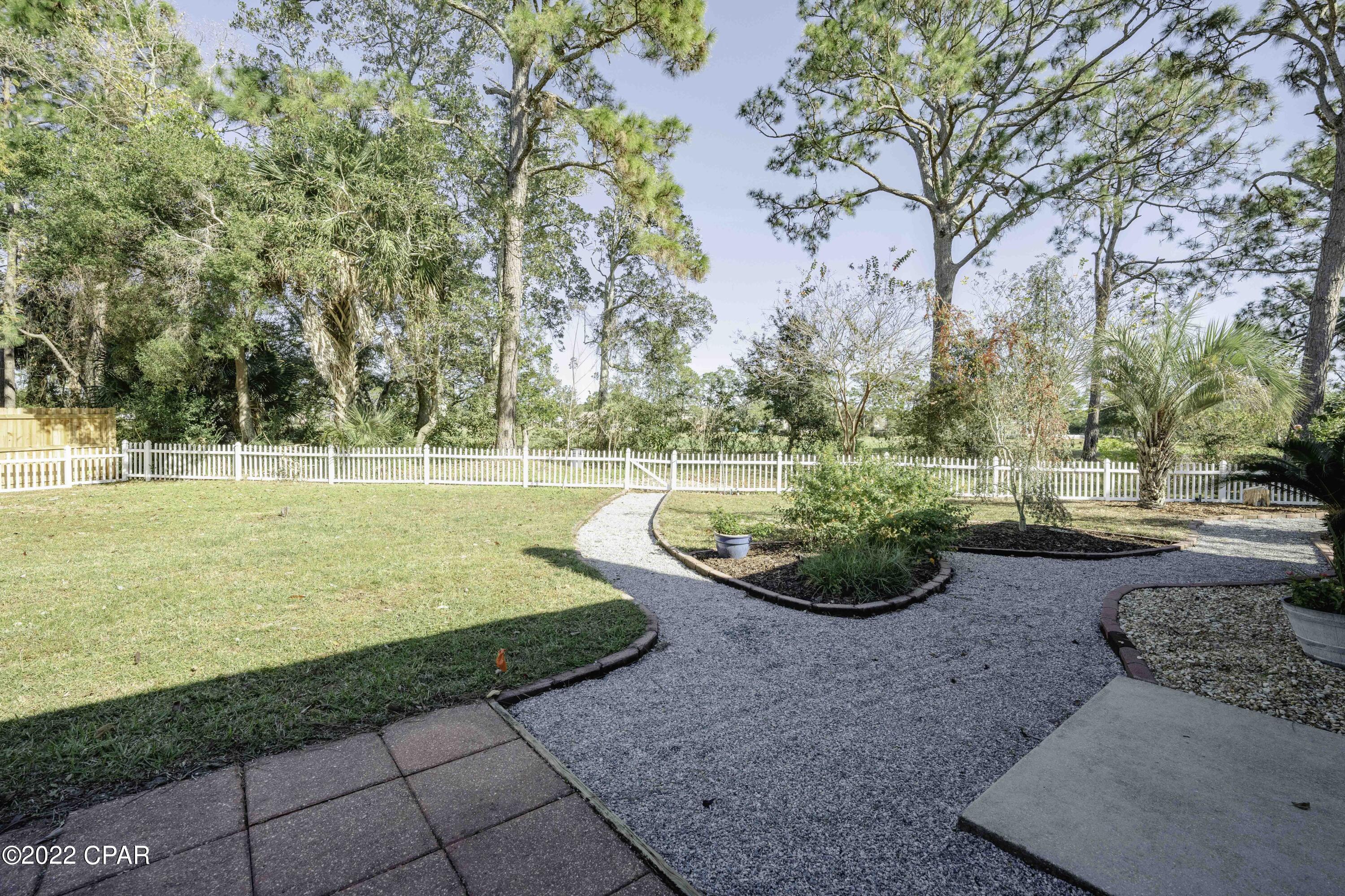 Colony Club - Residential