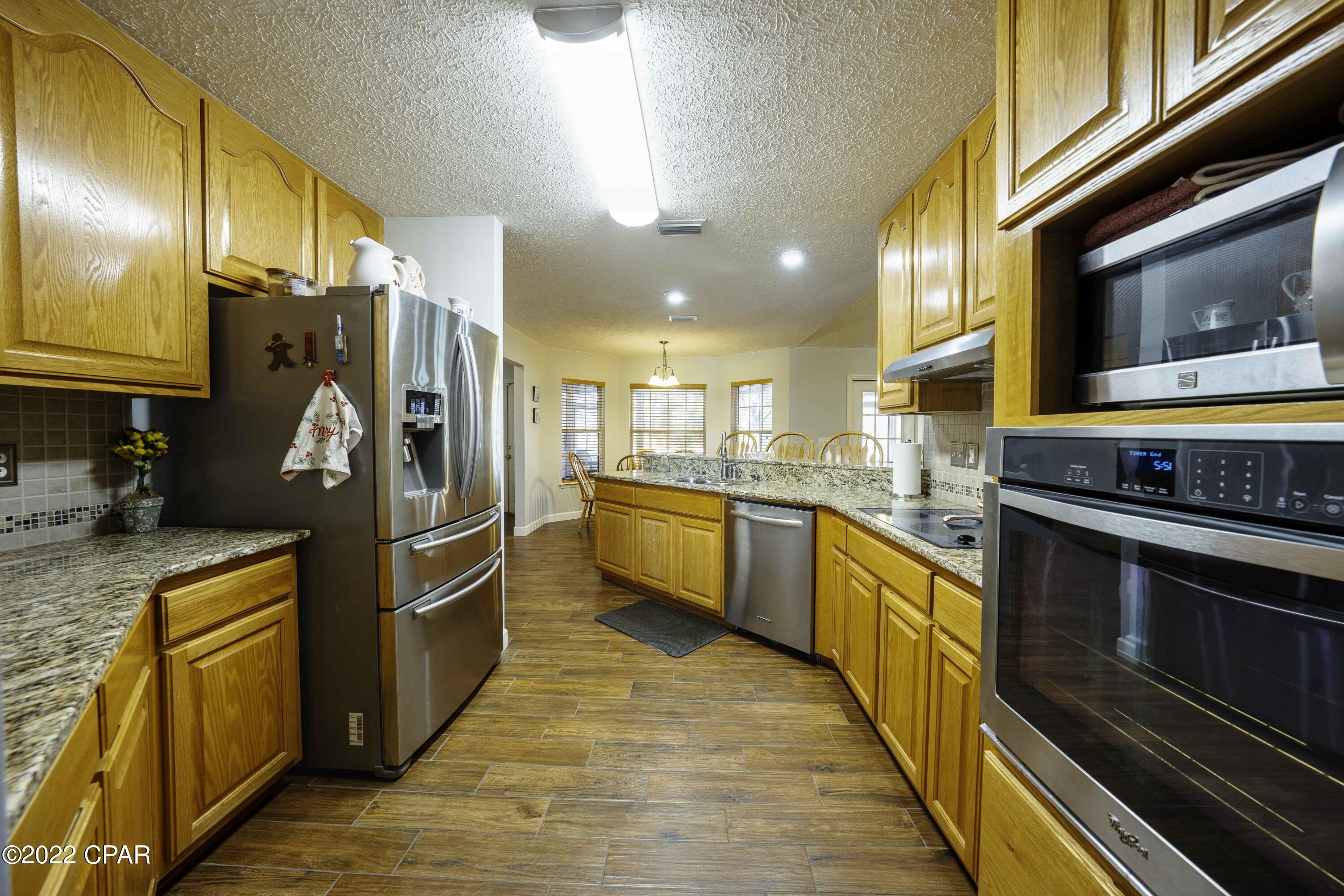 Colony Club - Residential