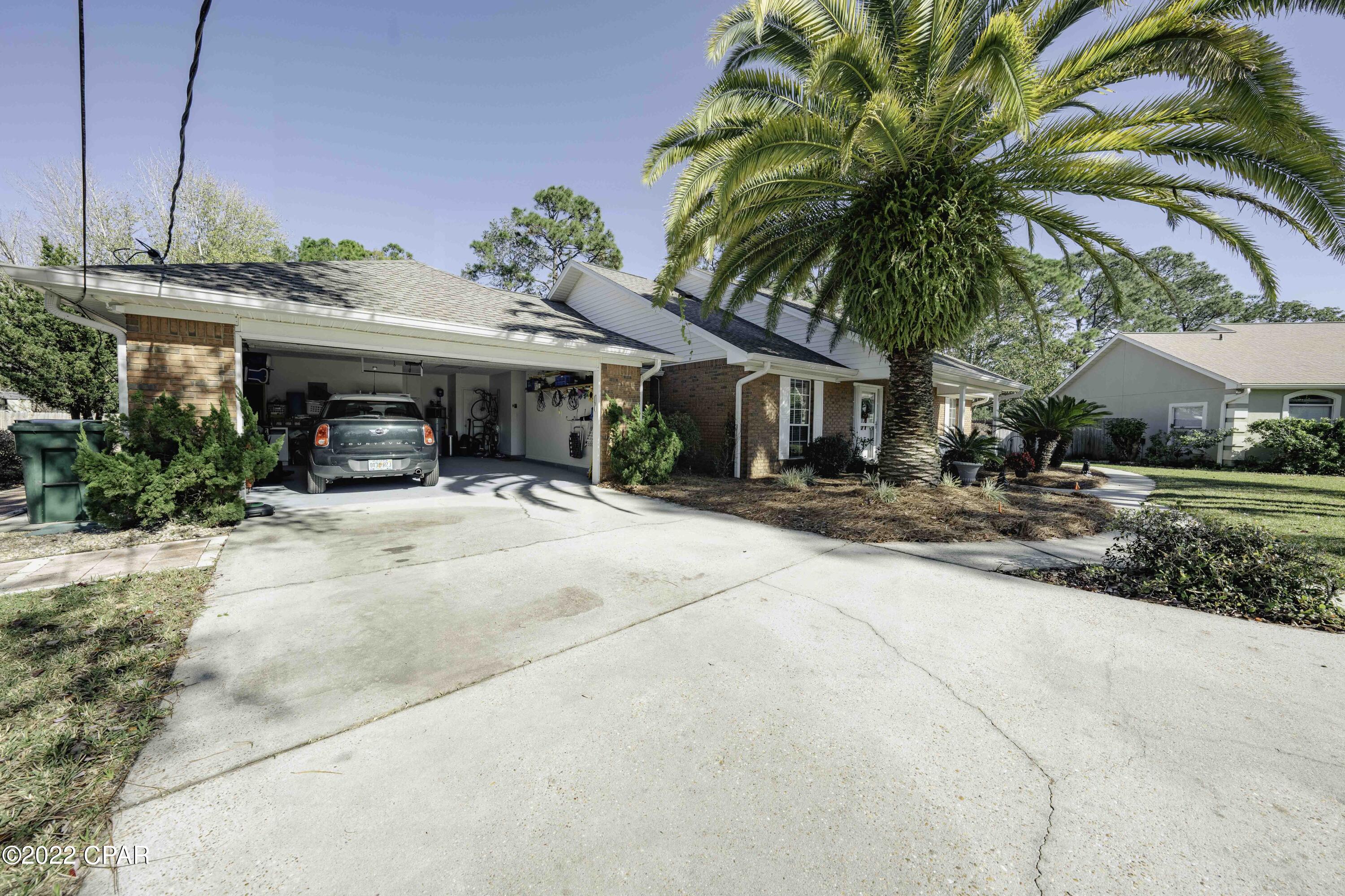 Colony Club - Residential