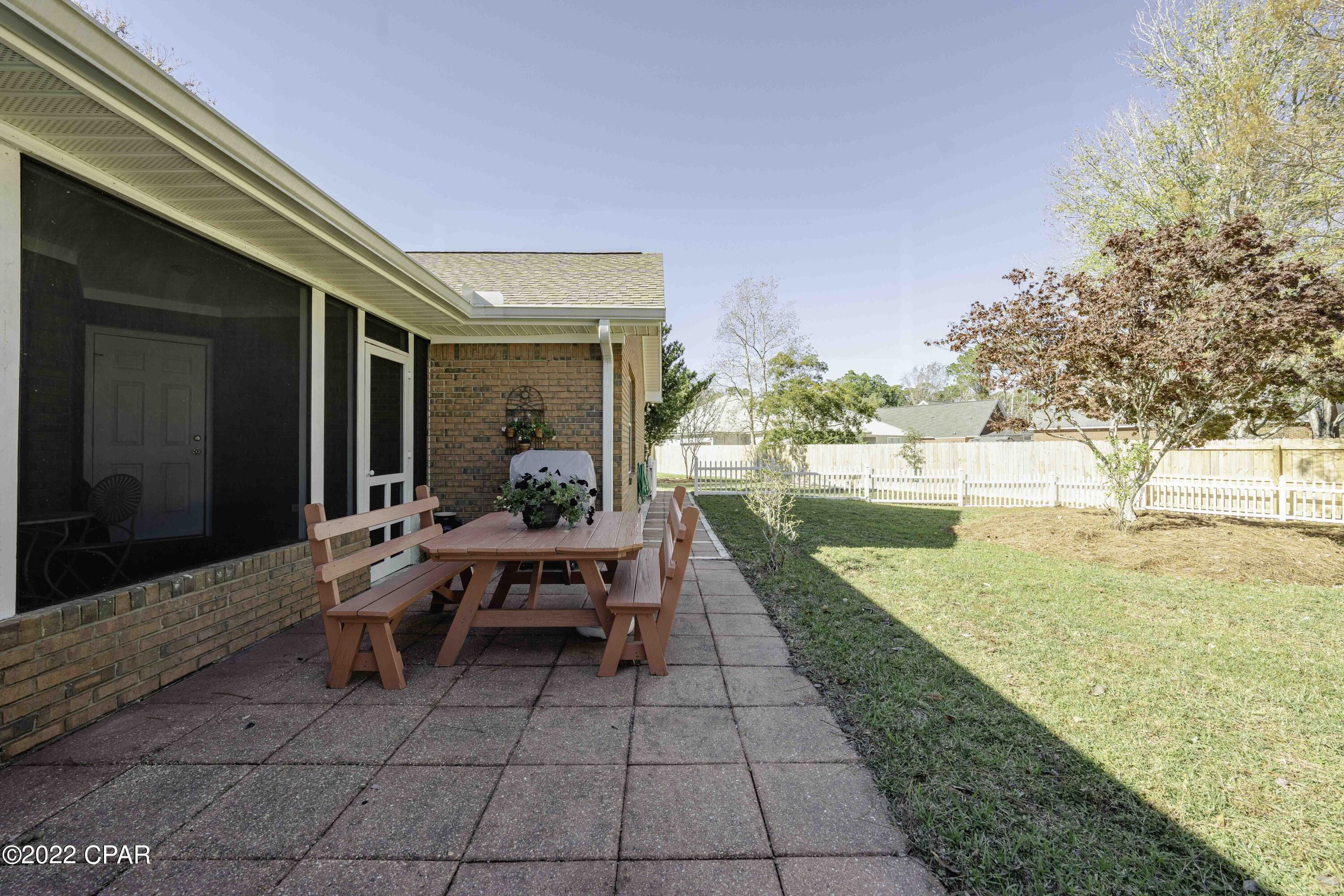 Colony Club - Residential