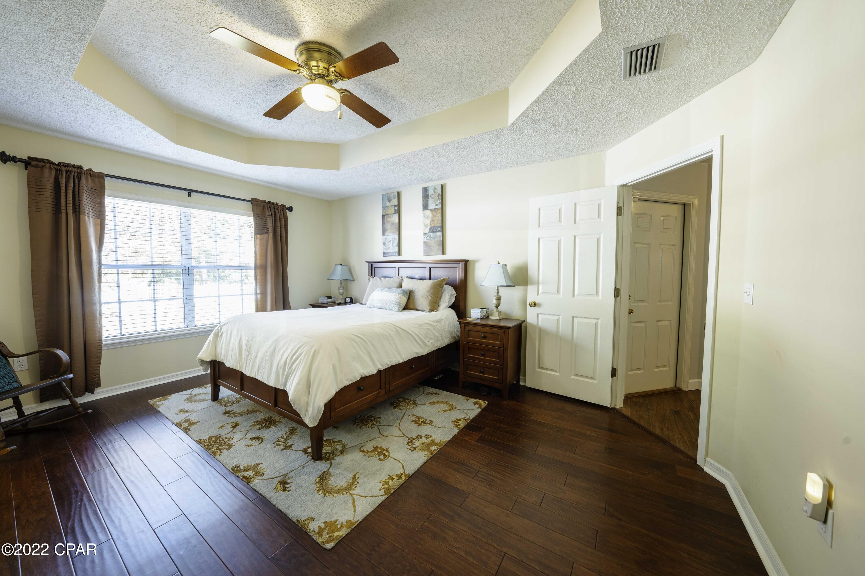 Colony Club - Residential