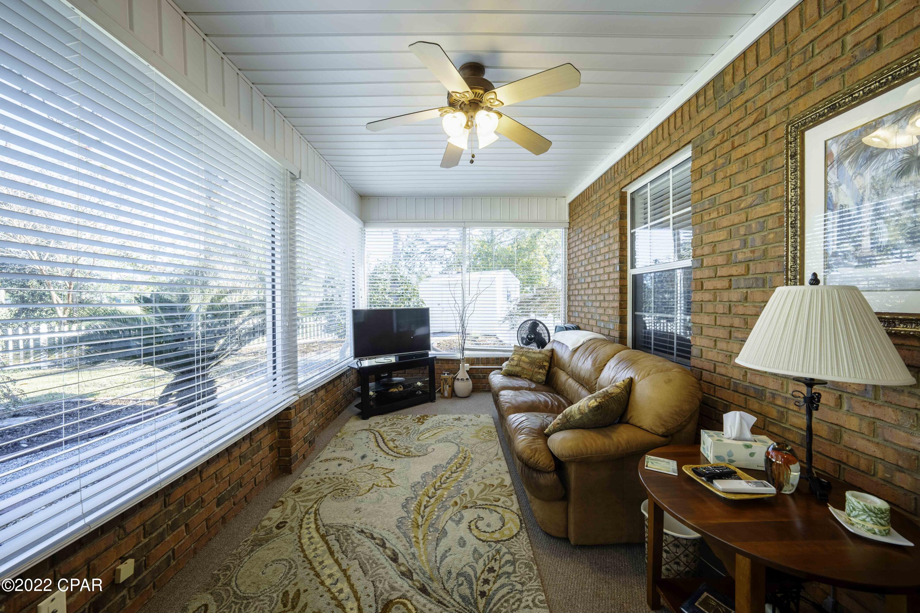 Colony Club - Residential