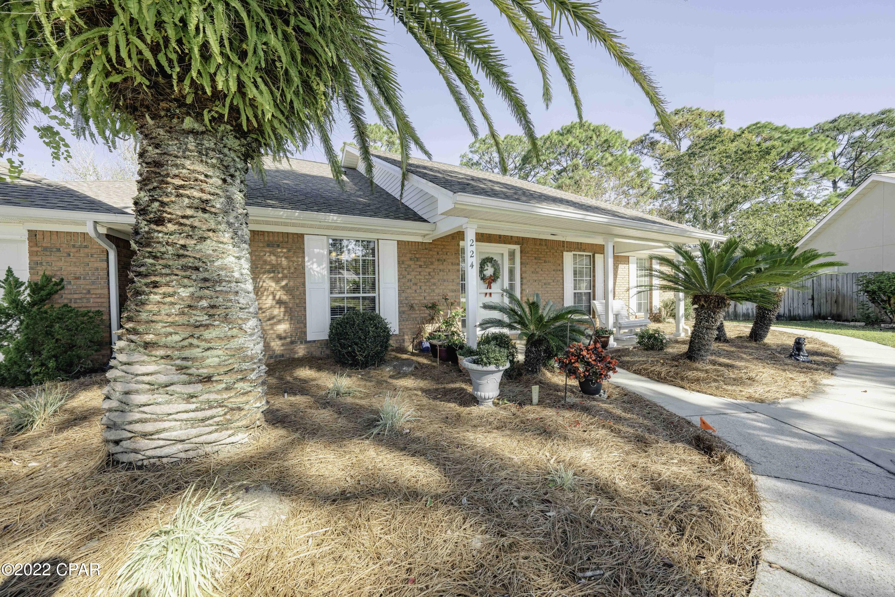 Colony Club - Residential