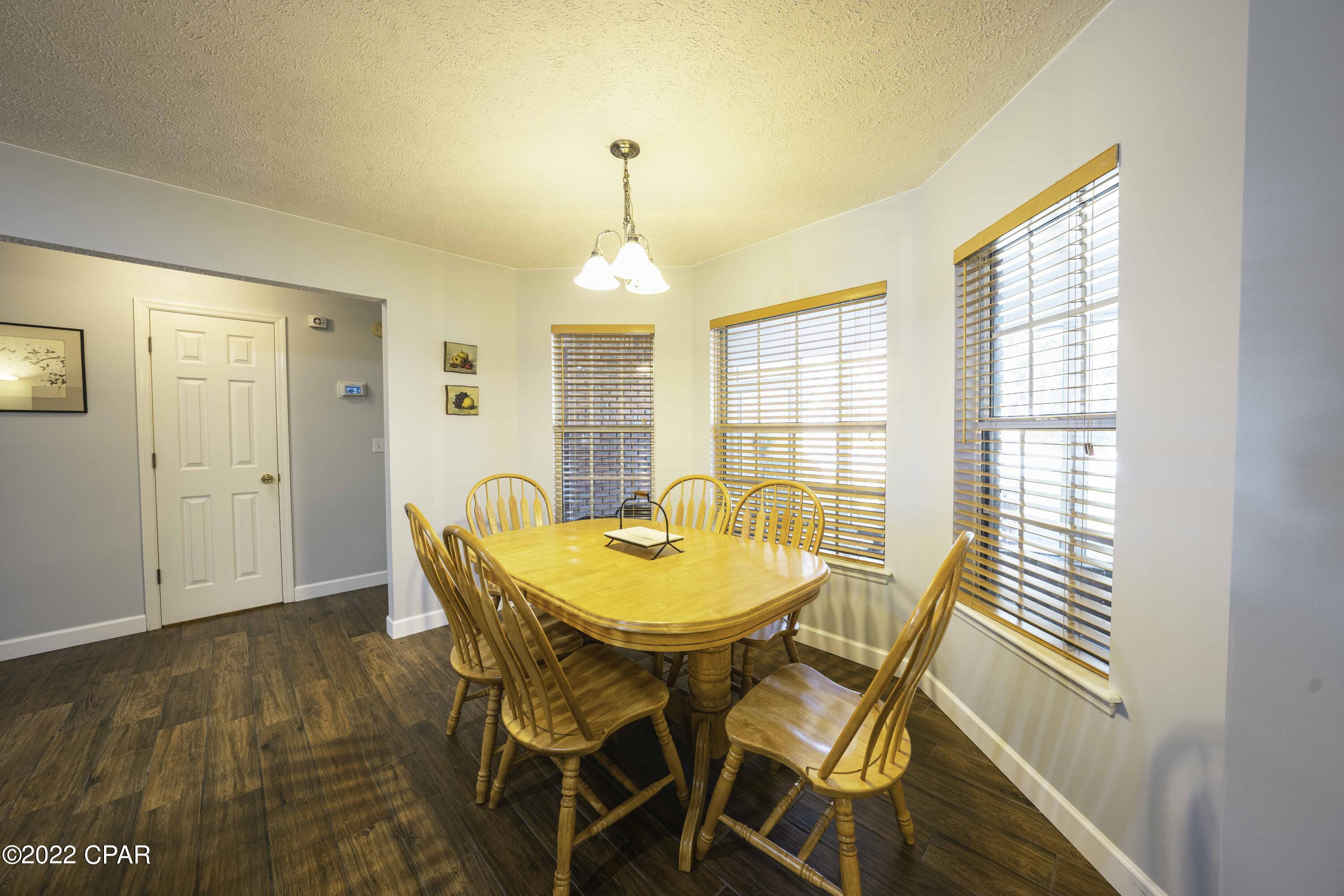 Colony Club - Residential