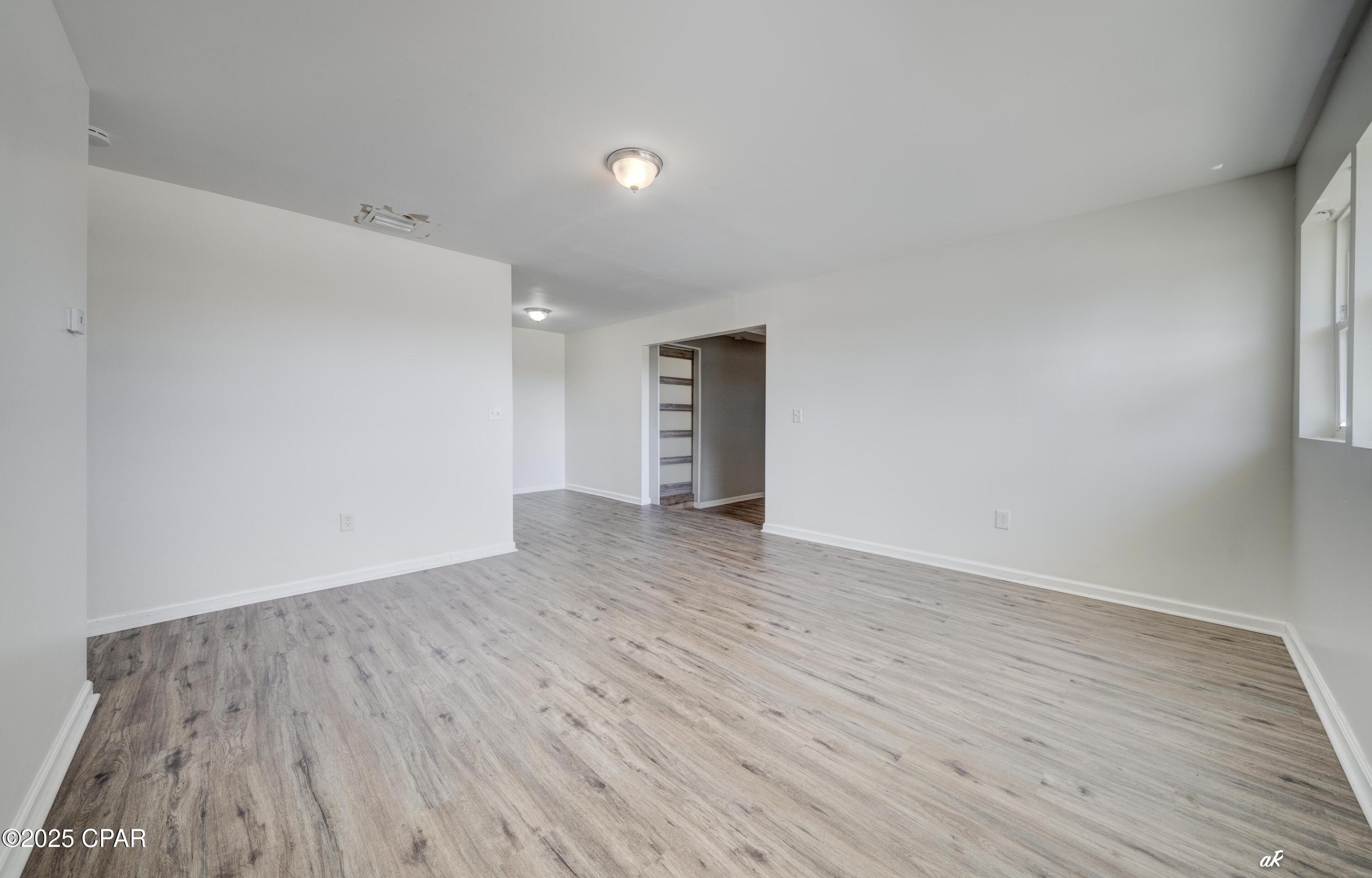 Hentz 1st Add Unit B - Residential