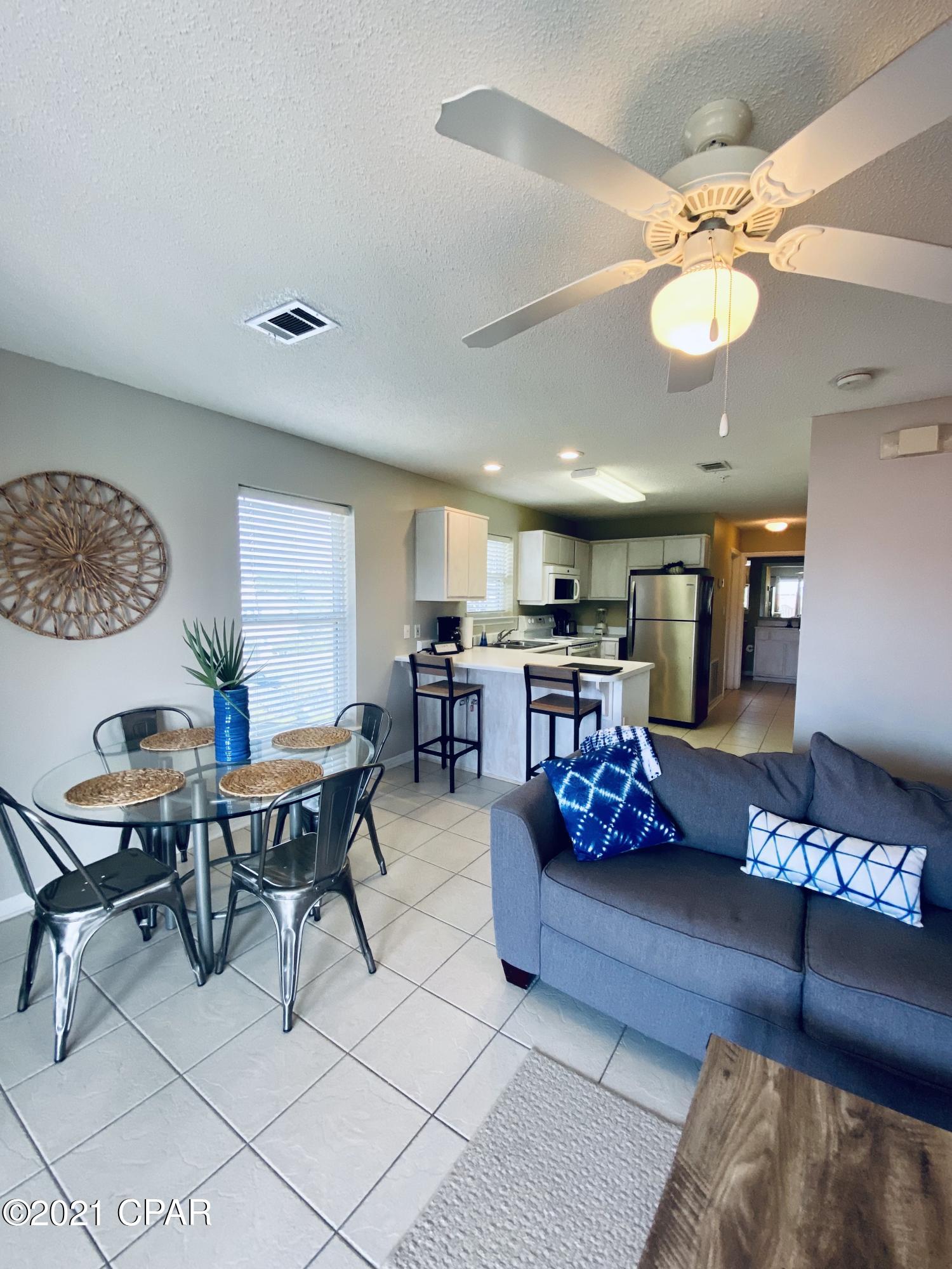 Rollin Tide Villas - Residential