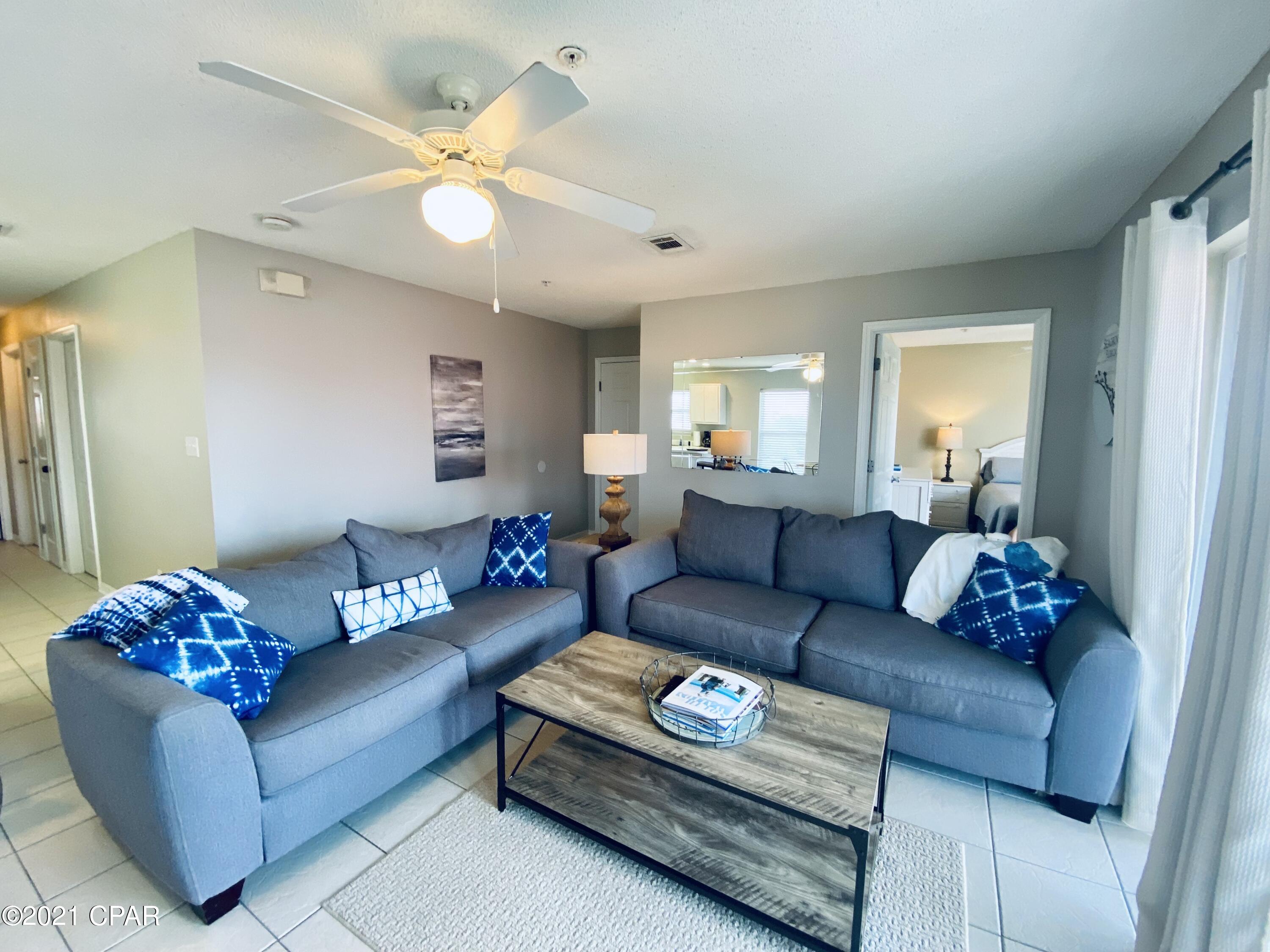 Rollin Tide Villas - Residential