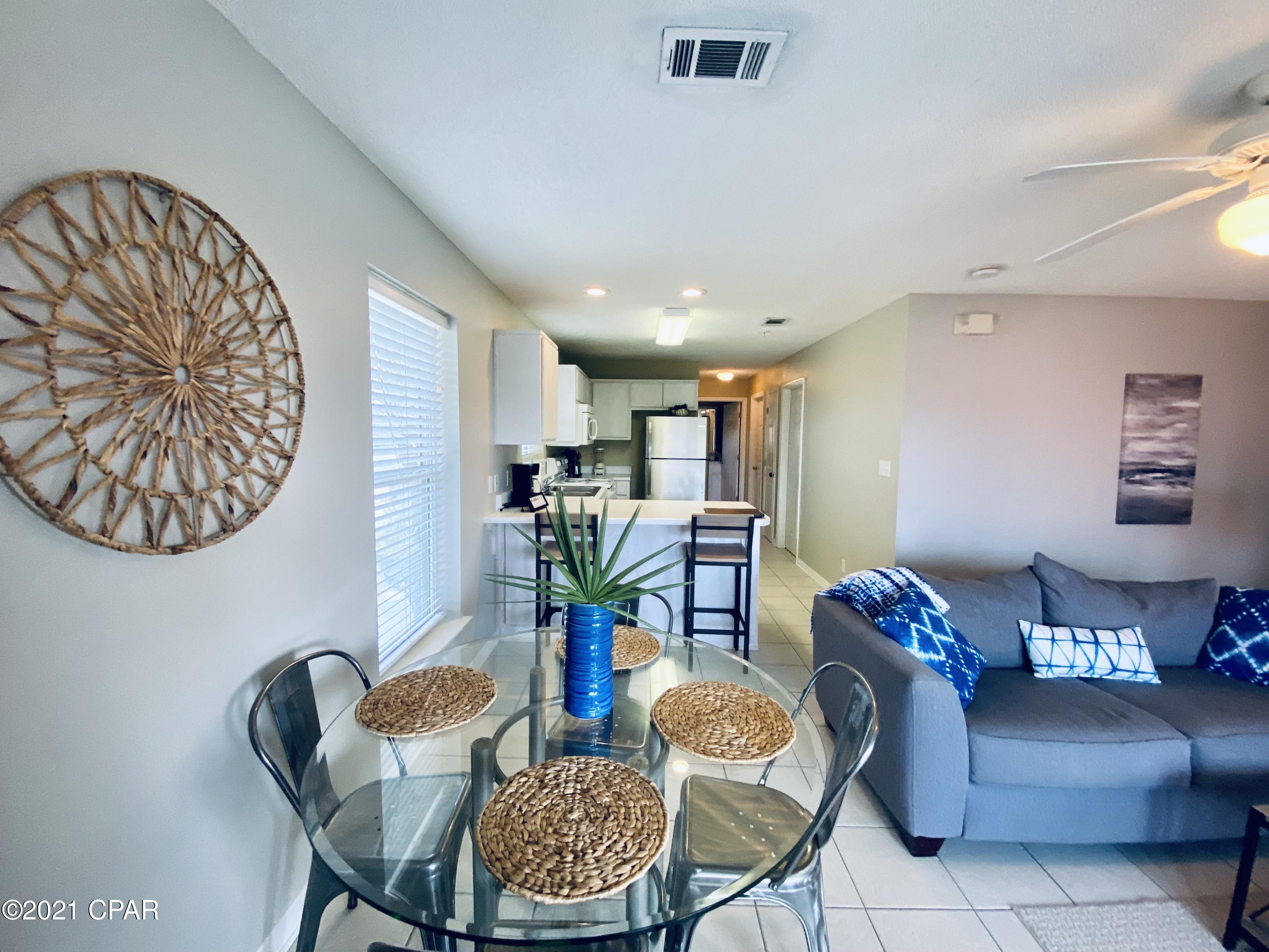 Rollin Tide Villas - Residential