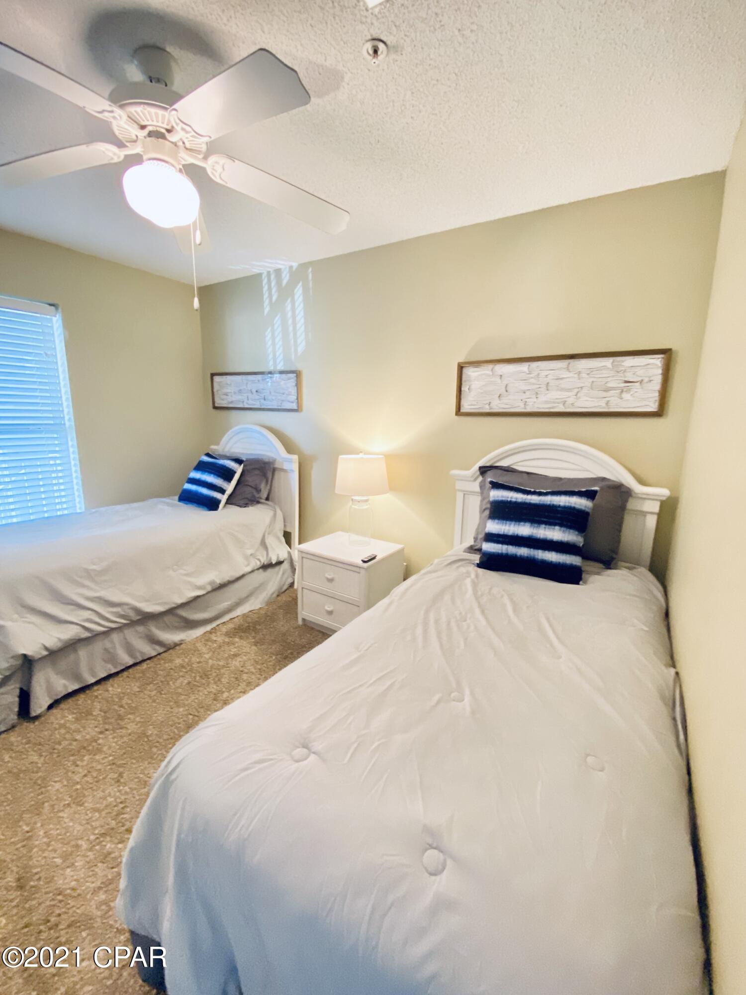 Rollin Tide Villas - Residential