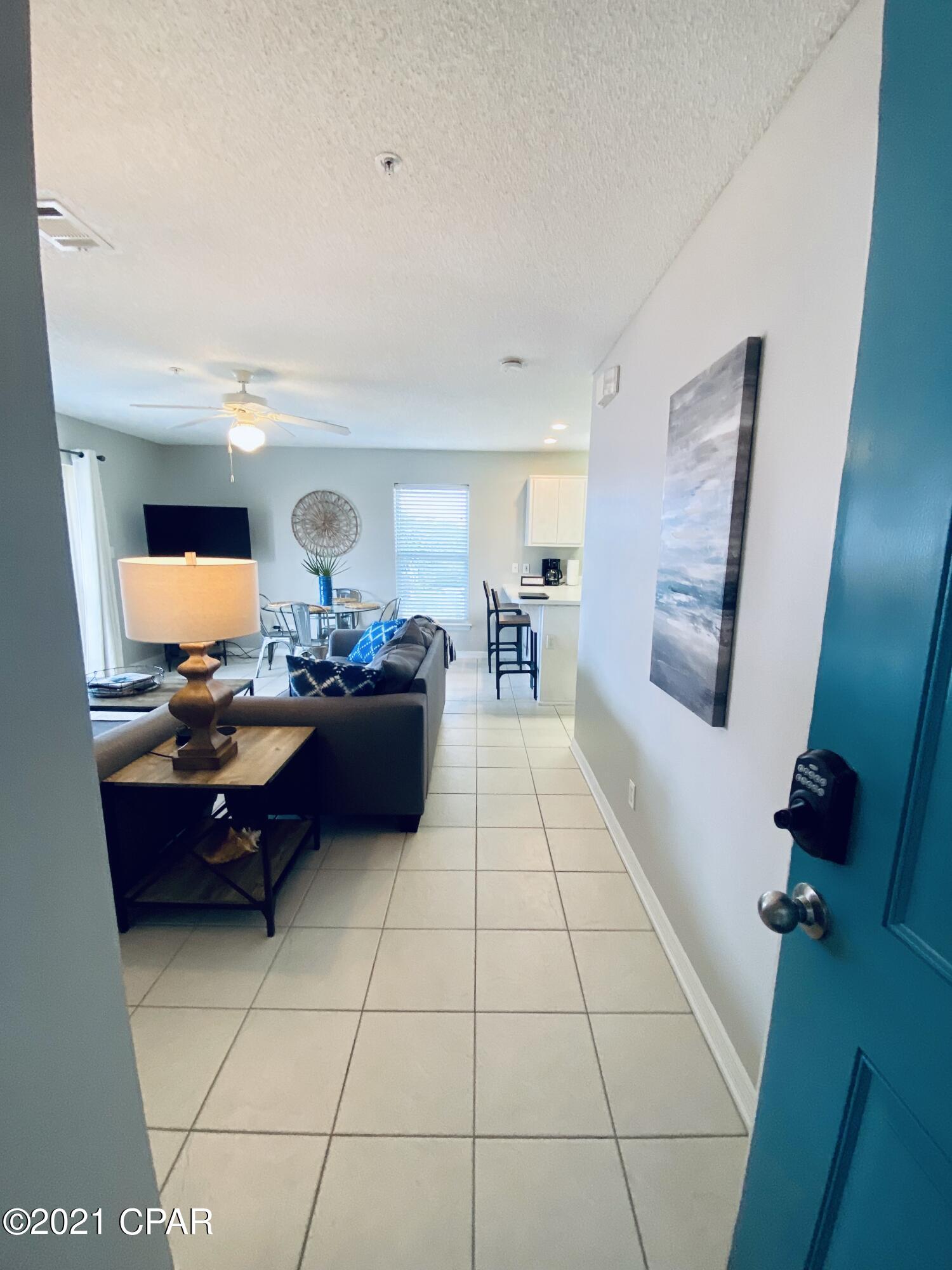 Rollin Tide Villas - Residential