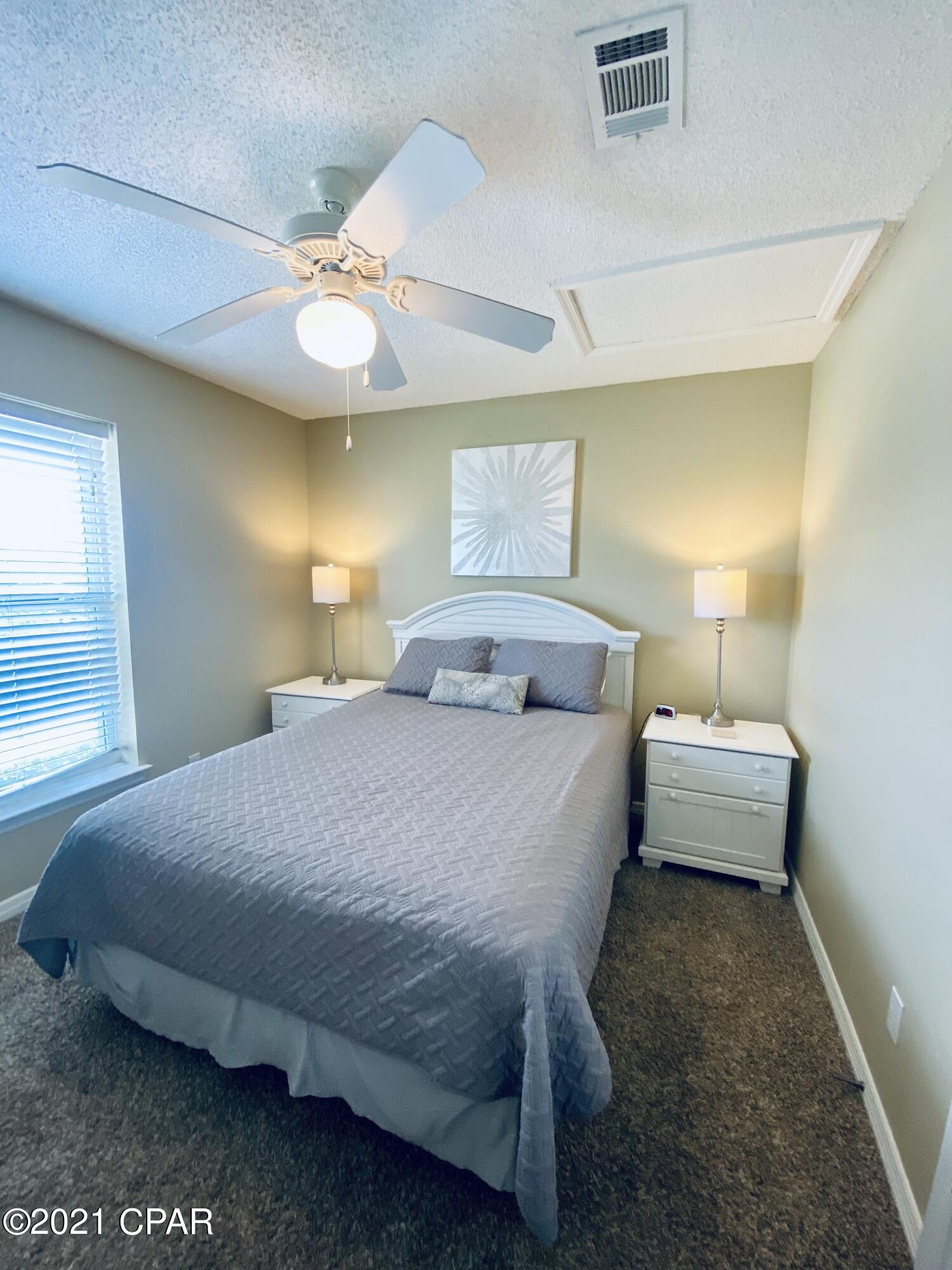 Rollin Tide Villas - Residential